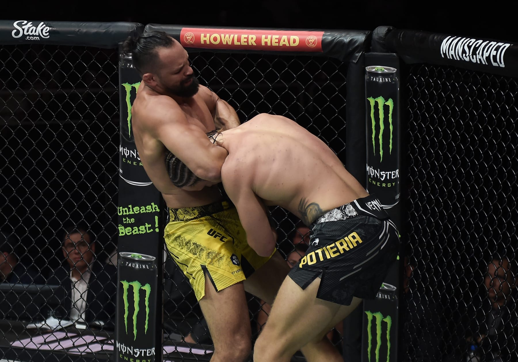 RIO DE JANEIRO, BRAZIL - MAY 04: (L-R) Michel Pereira of Brazil secures a guillotine choke submission against Ihor Potieria of Ukraine in a middleweight bout during the UFC 301 event at Farmasi Arena on May 04, 2024 in Rio de Janeiro, Brazil. (Photo by Alexandre Loureiro/Zuffa LLC via Getty Images)