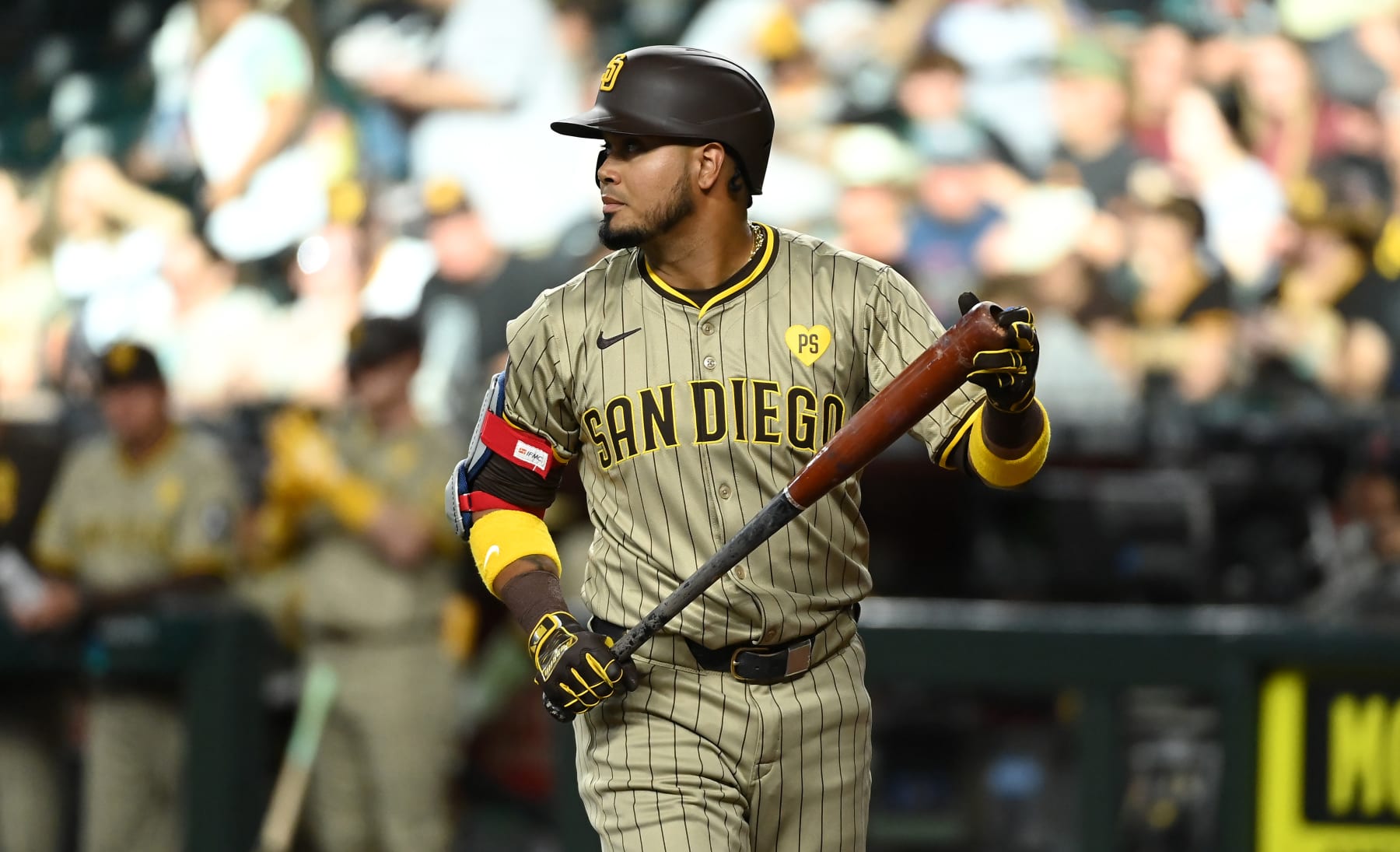 PHOENIX, ARIZONA - MAY 04: Luis Arraez #4 of the San Diego Padres gets ready in the batters box during the first inning against the Arizona Diamondbacks at Chase Field on May 04, 2024 in Phoenix, Arizona. (Photo by Norm Hall/Getty Images)