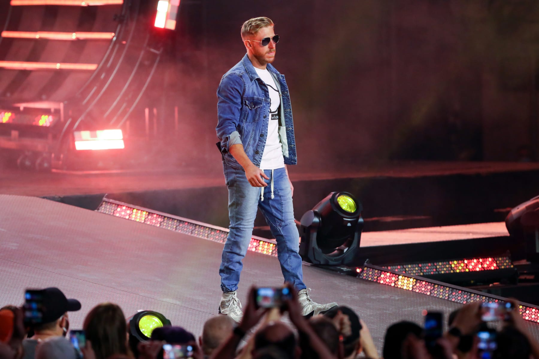 CLEVELAND, OH - JANUARY 26: Orange Cassidy walks to the ring during AEW Dynamite - Beach Break on January 26, 2022, at the Wolstein Center in Cleveland, OH. (Photo by Frank Jansky/Icon Sportswire via Getty Images)