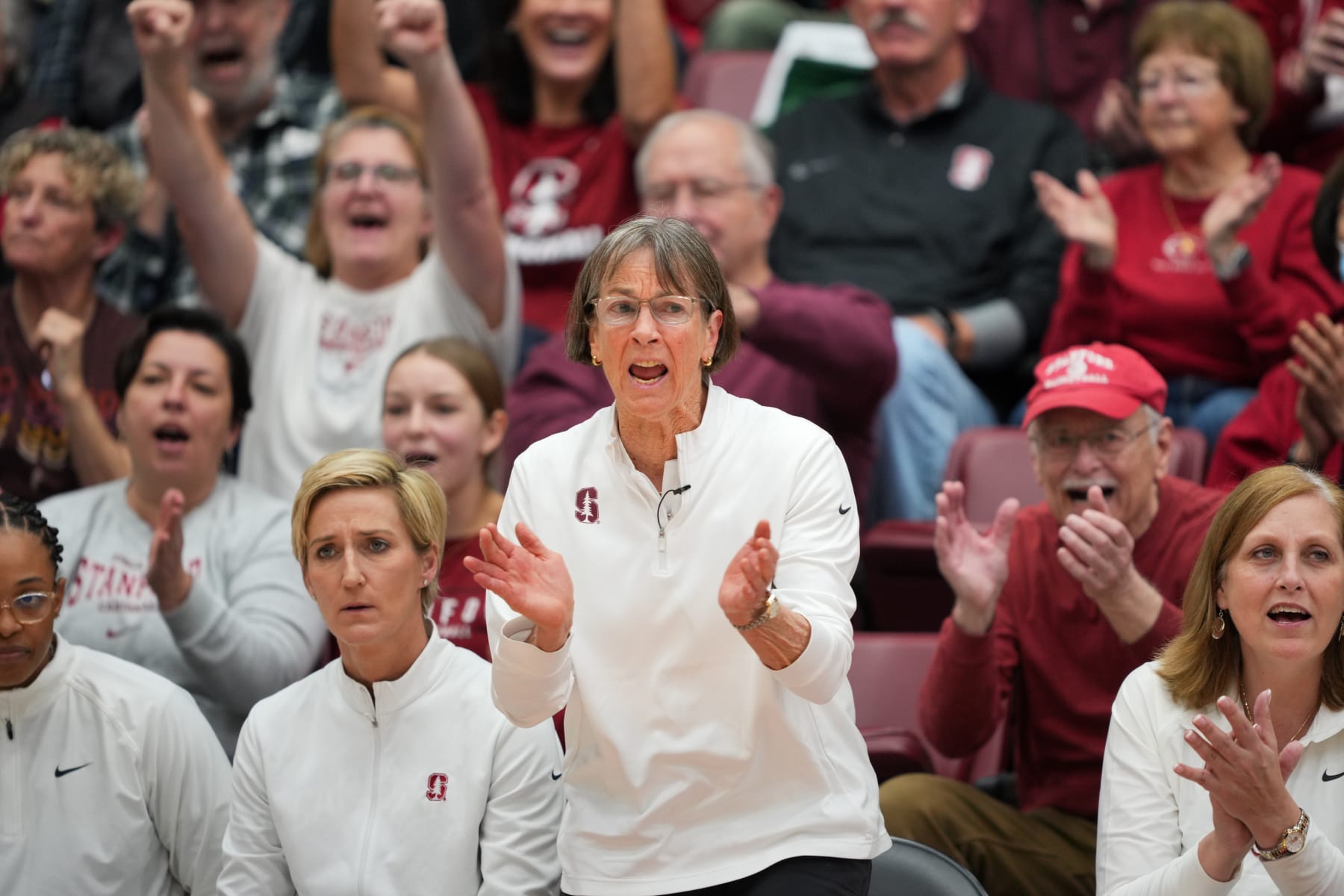 STANFORD, CA - JANUARY 21: Stanford Cardinal head coach Tara VanDerveer applauds the team during a game between Oregon State University and Stanford University at Maples Pavilion on January 21, 2024 in Stanford, California. (Photo by John Todd/ISI Photos/Getty Images)