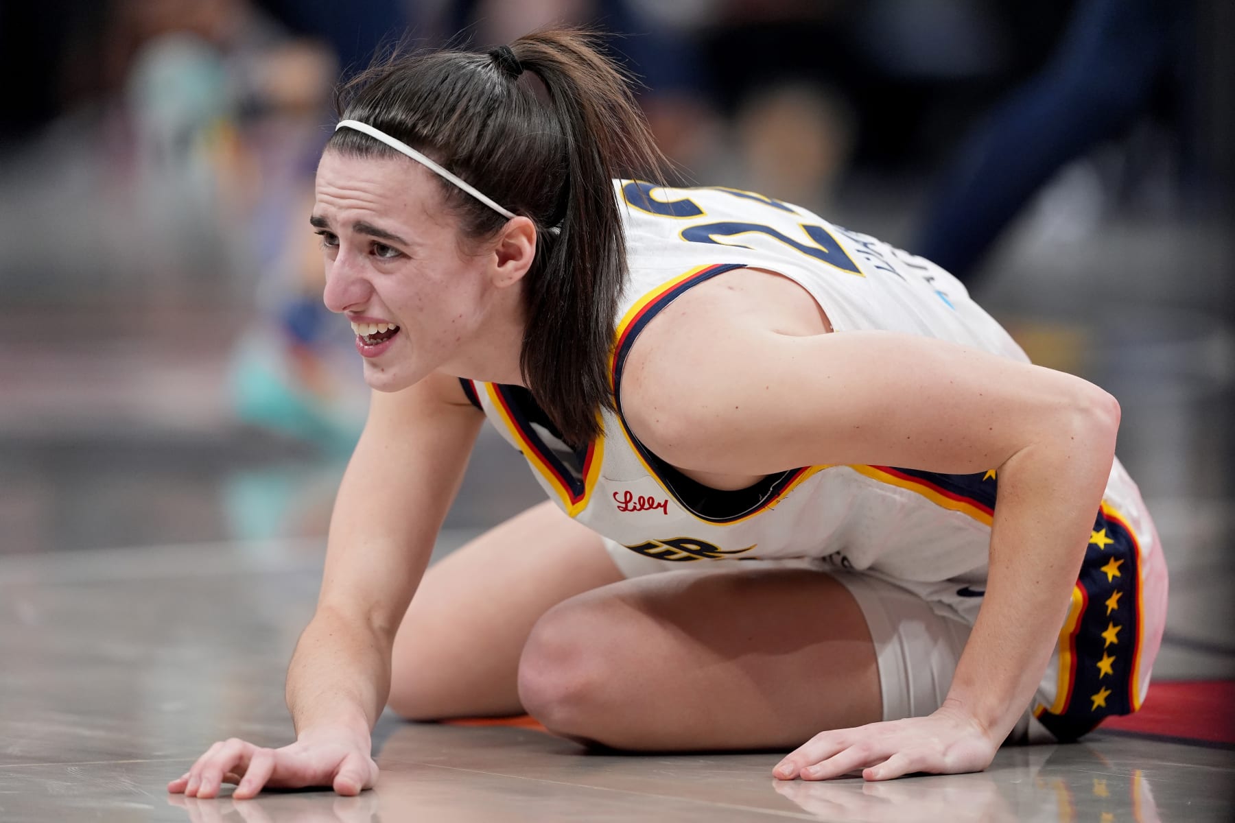 Caitlin Clark Shrugs Off Ankle Injury Suffered in Fever's Loss to Sun: 'I'll Be Good'