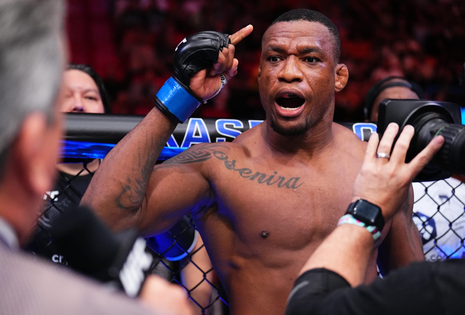 Jailton Almeida prepares to face Curtis Blaydes