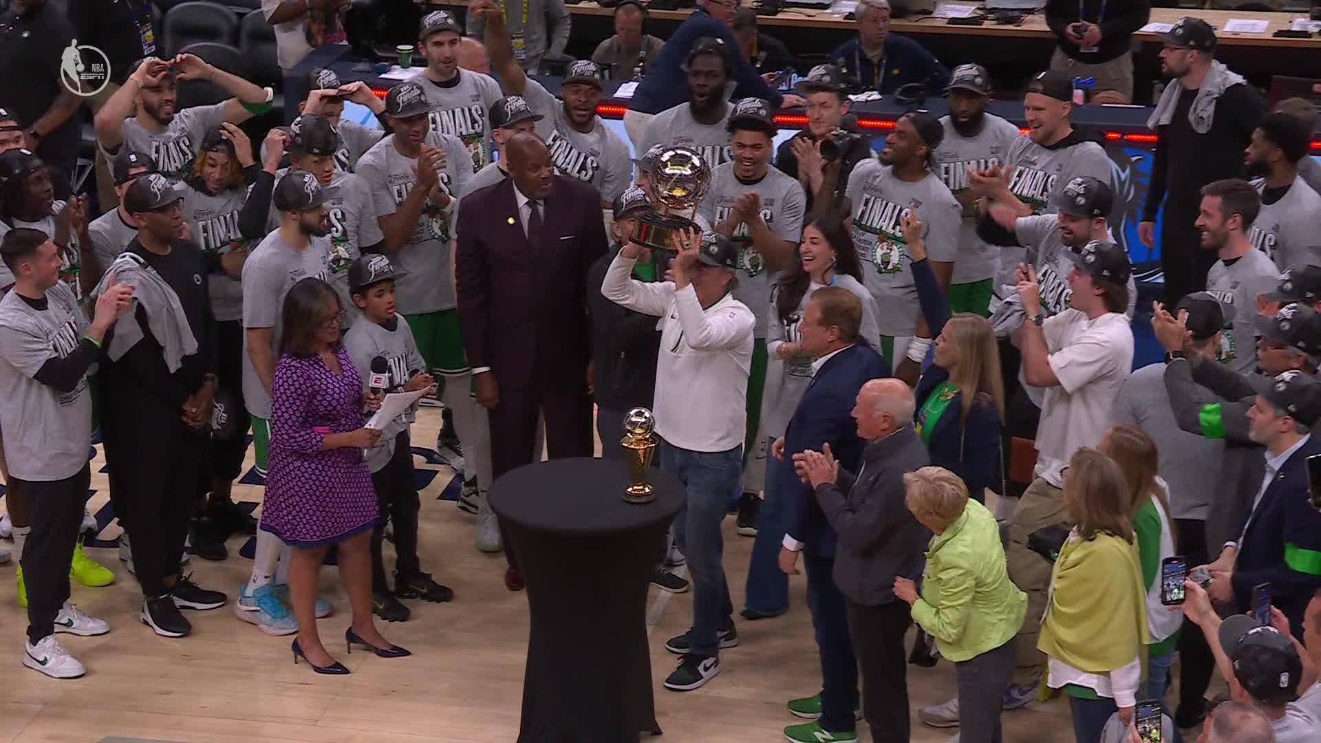 Celtics Raise ECF Trophy 🏆 