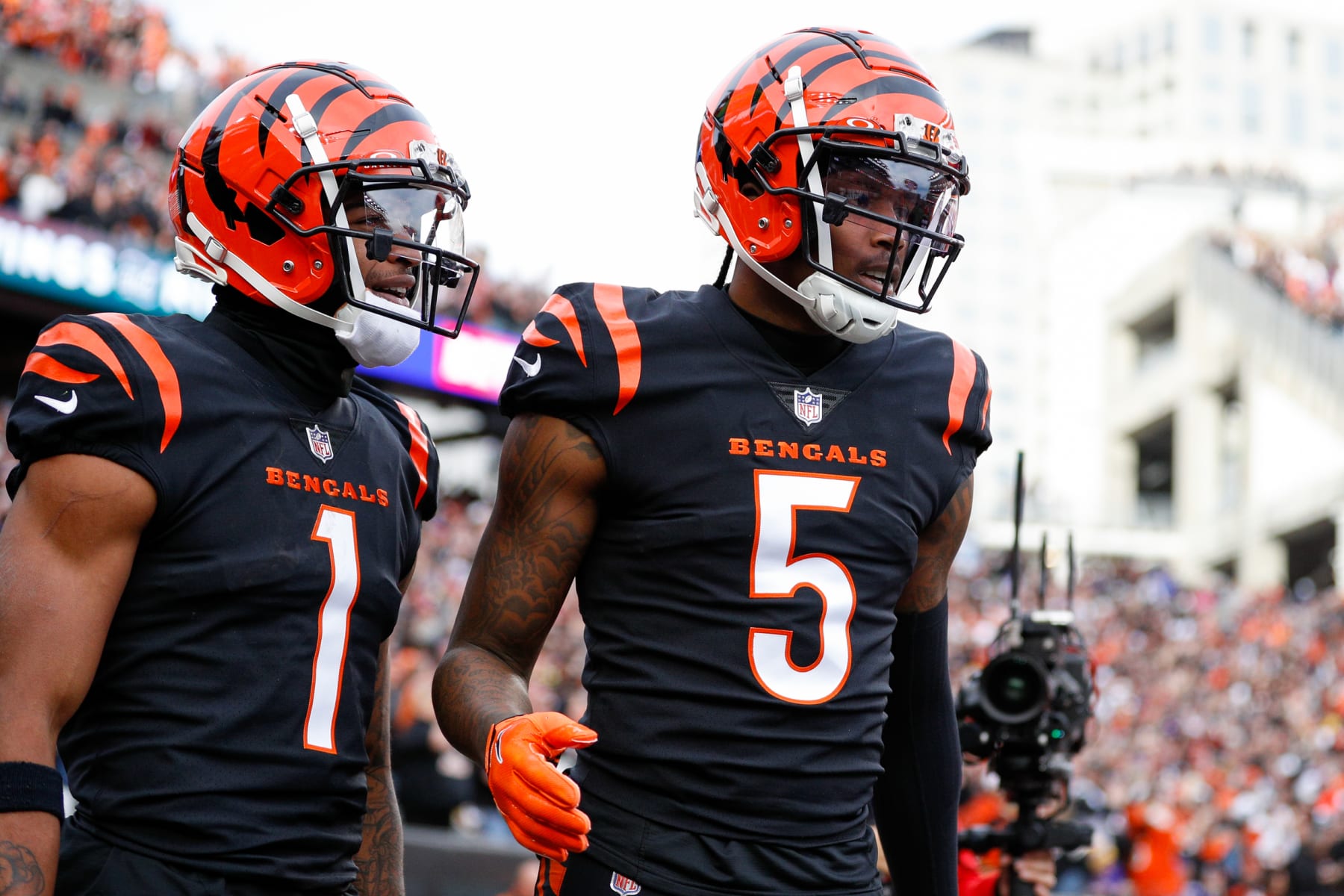 Ja'Marr Chase, Tee Higgins Skip Bengals' Voluntary OTAs amid Contract  Rumors | News, Scores, Highlights, Stats, and Rumors | Bleacher Report