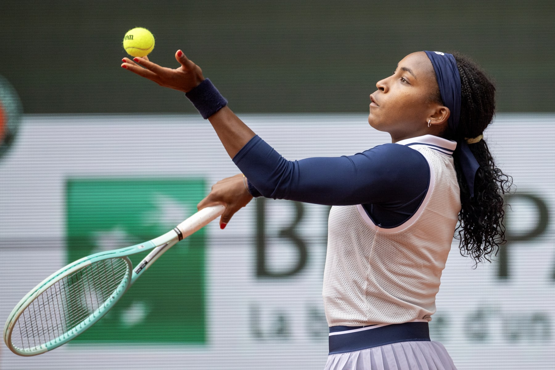 PARIS, FRANCE - MAY 31: Coco Gauff of the United States serves against Dayana Yastremska of Ukraine on Court Philippe-Chatrier during the third round of the 2024 French Open Tennis Tournament at Roland Garros on May 31st, 2024, in Paris, France. (Photo by Tim Clayton/Corbis via Getty Images)