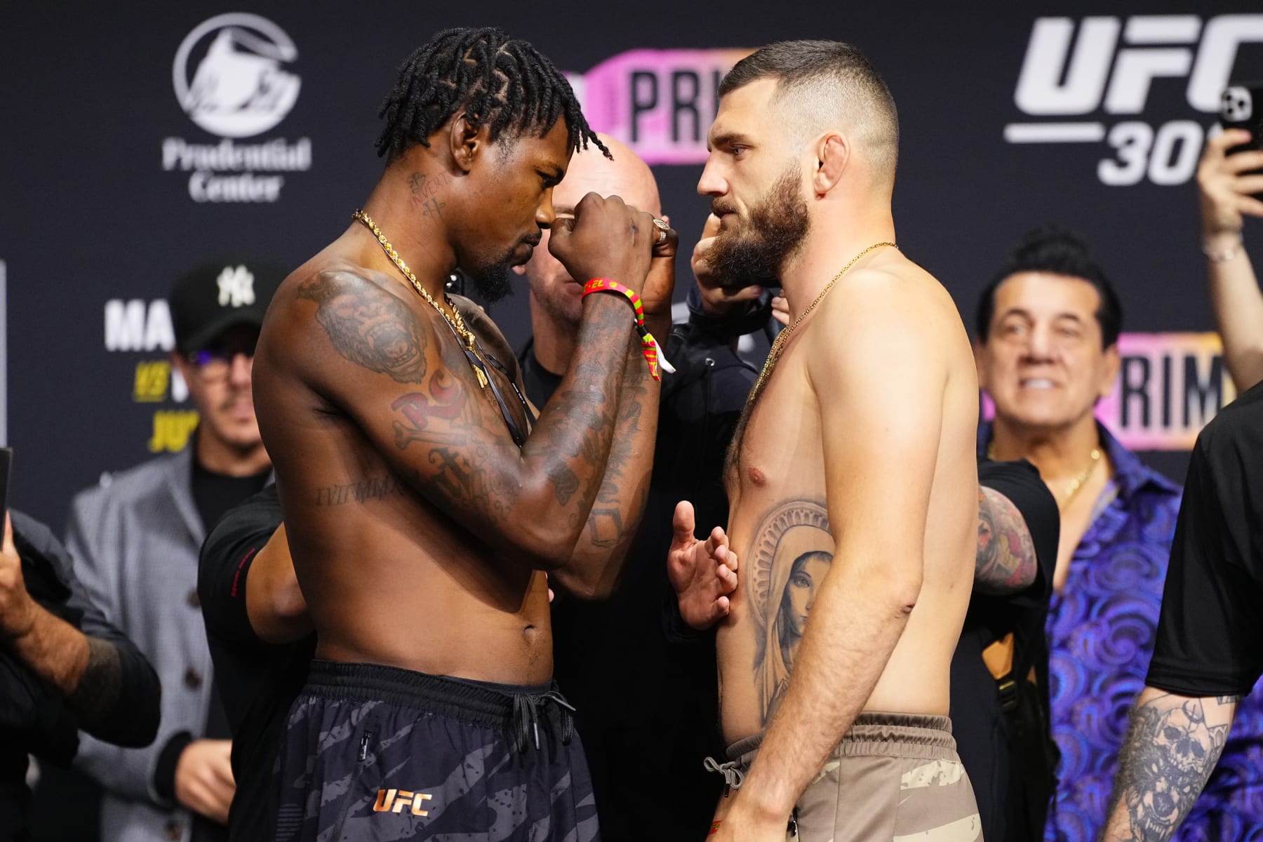 Kevin Holland meets Michal Oleksiejczuk on the main card