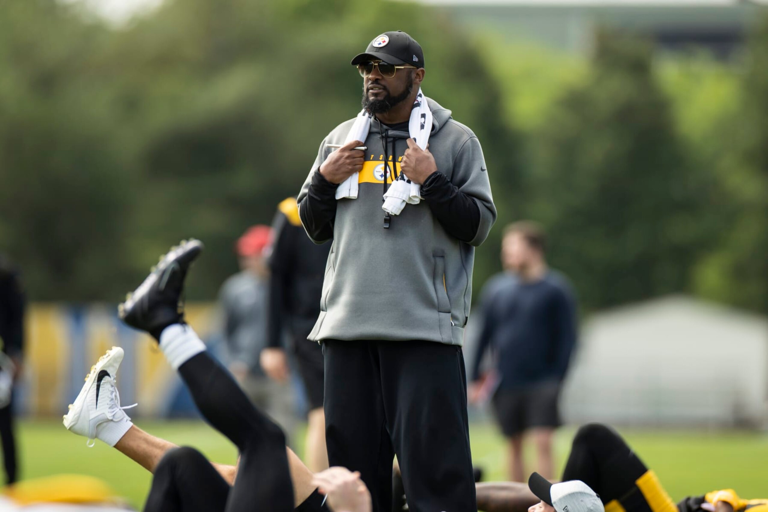 Steelers head coach Mike Tomlin Steelers head coach Mike Tomlin