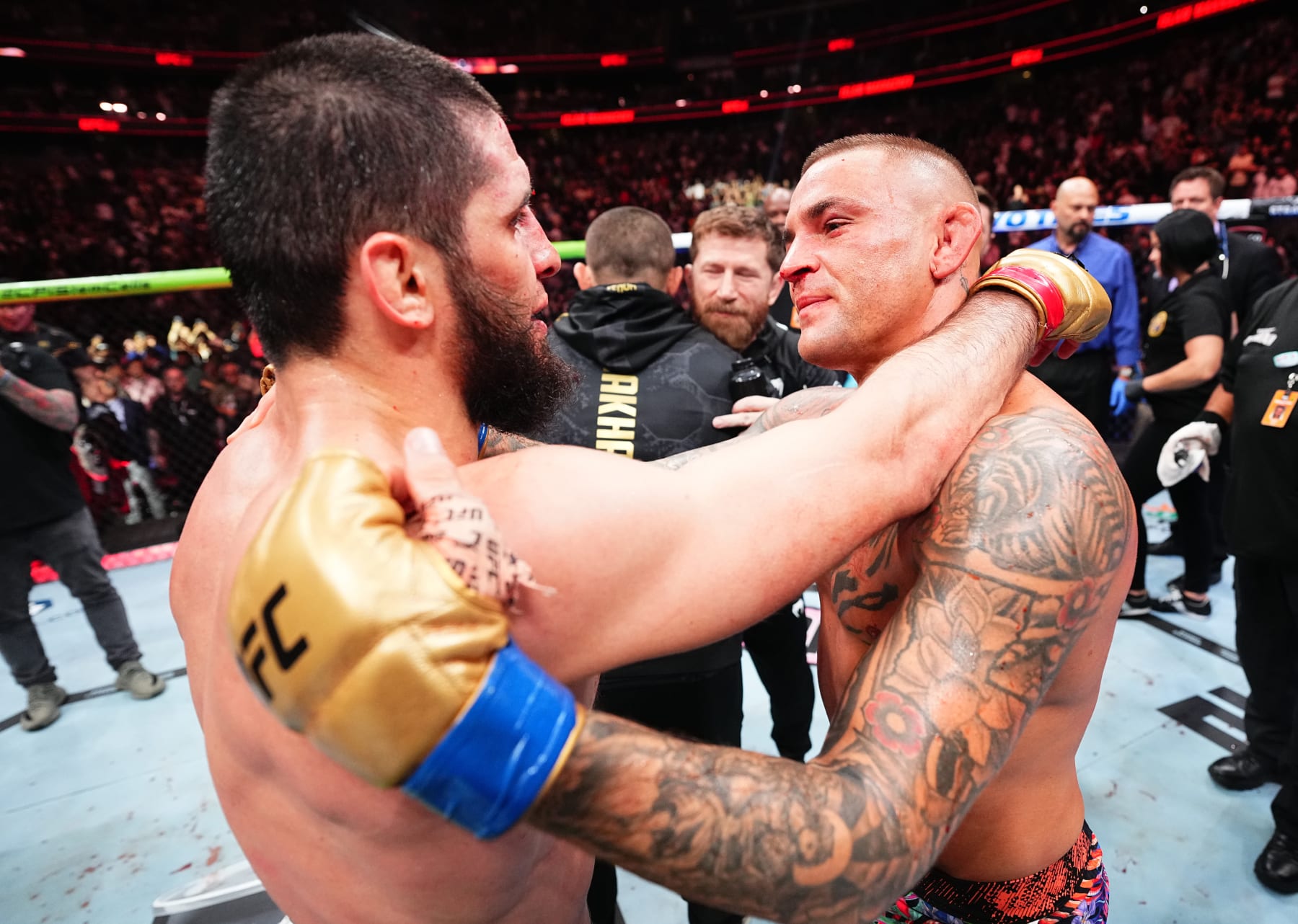 NEWARK, NEW JERSEY - JUNE 01: (R-L) Dustin Poirier and Islam Makhachev of Russia talk after in the UFC lightweight championship fight during the UFC 302 event at Prudential Center on June 01, 2024 in Newark, New Jersey. (Photo by Jeff Bottari/Zuffa LLC via Getty Images)