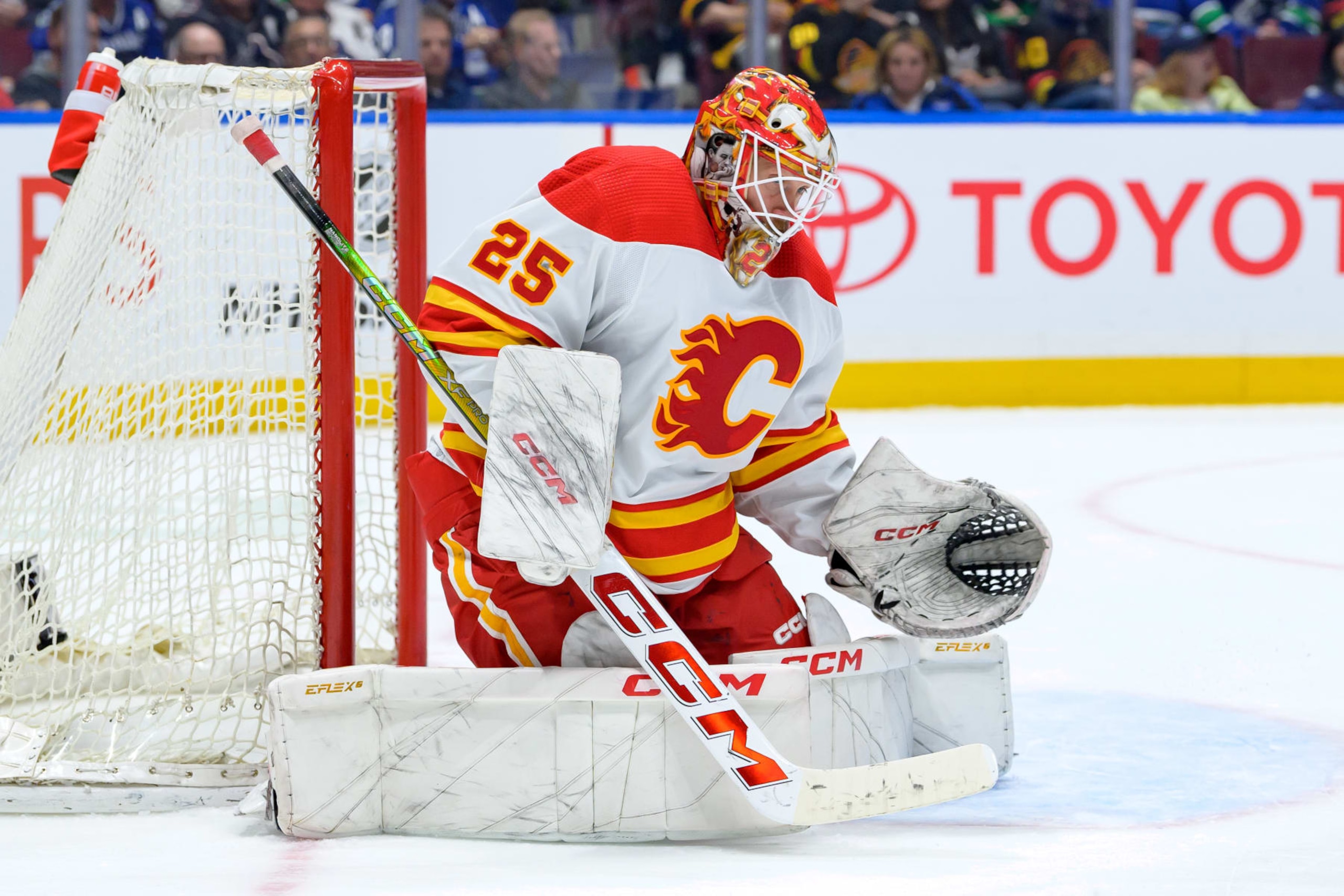 VANCOUVER, CANADA - APRIL 16: Jacob Markstrom #25 of the Calgary Flames in net during the third period of their NHL game against the Vancouver Canucks at Rogers Arena on April 16, 2024 in Vancouver, British Columbia, Canada. (Photo by Derek Cain/Getty Images)