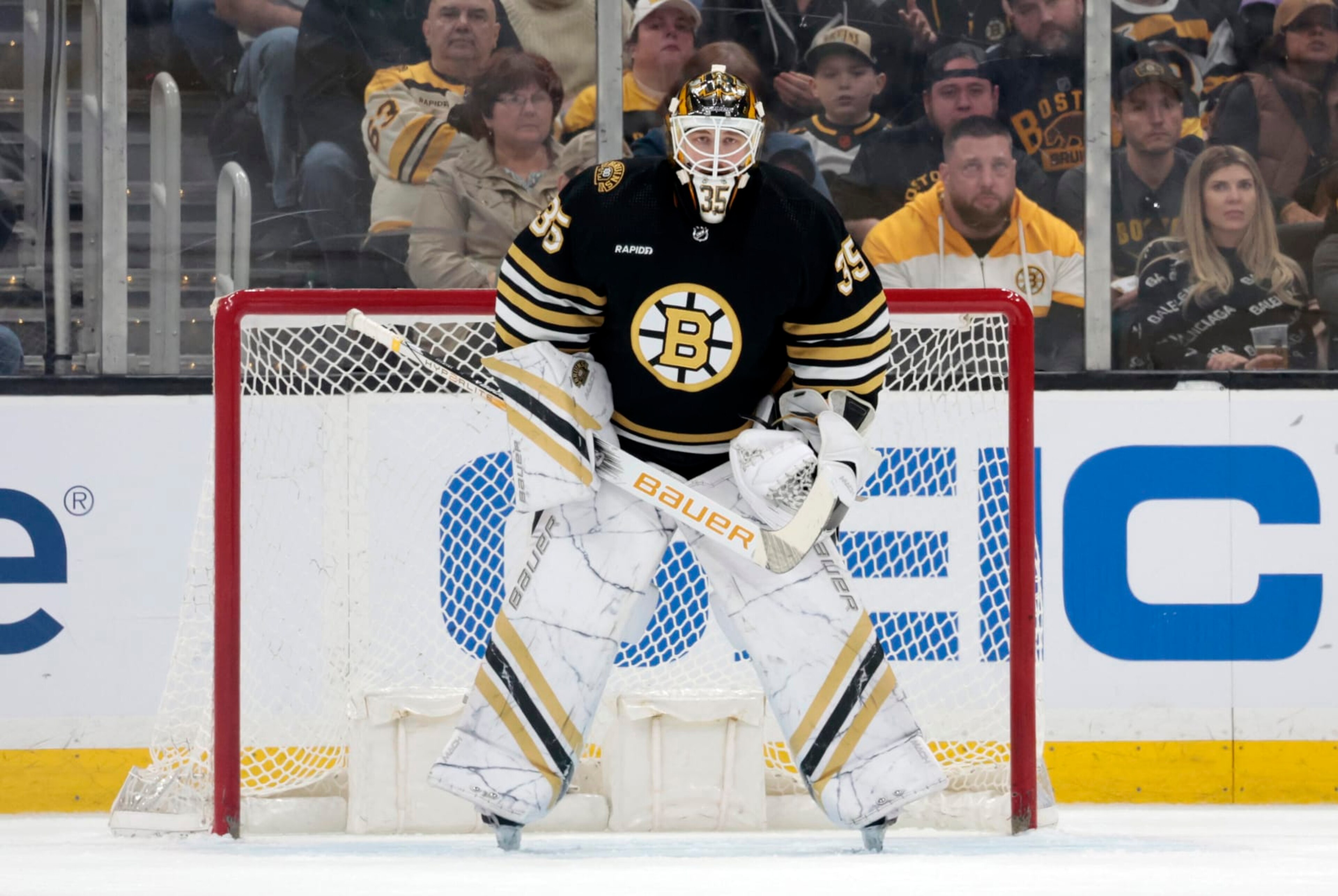 BOSTON, MA - APRIL 16: Boston Bruins goalie Linus Ullmark (35) looks on during a game between the Boston Bruins and the Ottawa Senators on April 16, 2024, at TD Garden in Boston, Massachusetts. (Photo by Fred Kfoury III/Icon Sportswire via Getty Images) BOSTON, MA - APRIL 16: Boston Bruins goalie Linus Ullmark (35) looks on during a game between the Boston Bruins and the Ottawa Senators on April 16, 2024, at TD Garden in Boston, Massachusetts. (Photo by Fred Kfoury III/Icon Sportswire via Getty Images)