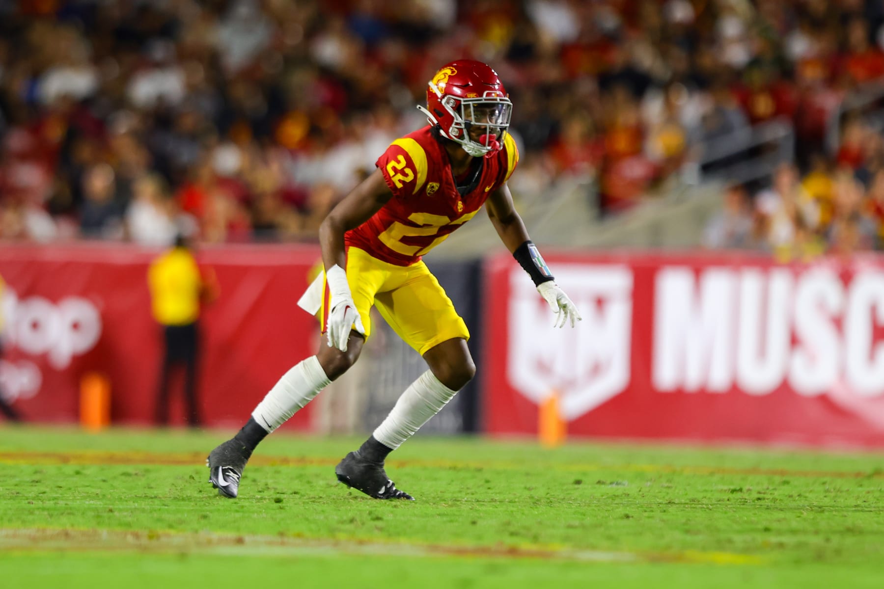 LOS ANGELES, CA - SEPTEMBER 09: USC Trojans cornerback Ceyair Wright (22) drops back into coverage during a college football game between the Stanford Cardinal and the USC Trojans on September 09, 2023, at the Los Angeles Memorial Coliseum in Los Angeles, CA. (Photo by Jordon Kelly/Icon Sportswire via Getty Images)