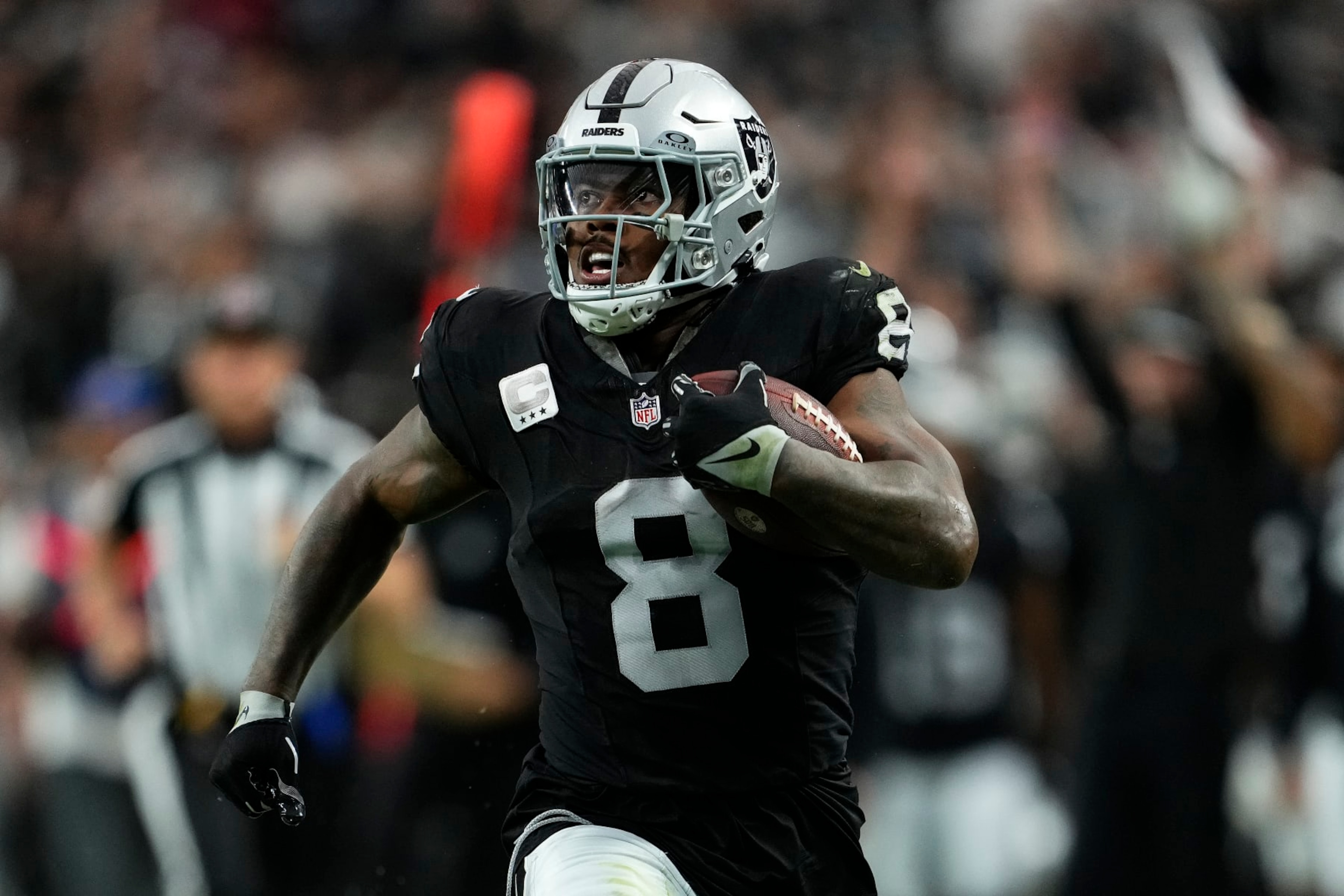 LAS VEGAS, NEVADA - NOVEMBER 26: Josh Jacobs #8 of the Las Vegas Raiders runs for a second quarter touchdown against the Kansas City Chiefs at Allegiant Stadium on November 26, 2023 in Las Vegas, Nevada. (Photo by Jeff Bottari/Getty Images) LAS VEGAS, NEVADA - NOVEMBER 26: Josh Jacobs #8 of the Las Vegas Raiders runs for a second quarter touchdown against the Kansas City Chiefs at Allegiant Stadium on November 26, 2023 in Las Vegas, Nevada. (Photo by Jeff Bottari/Getty Images)