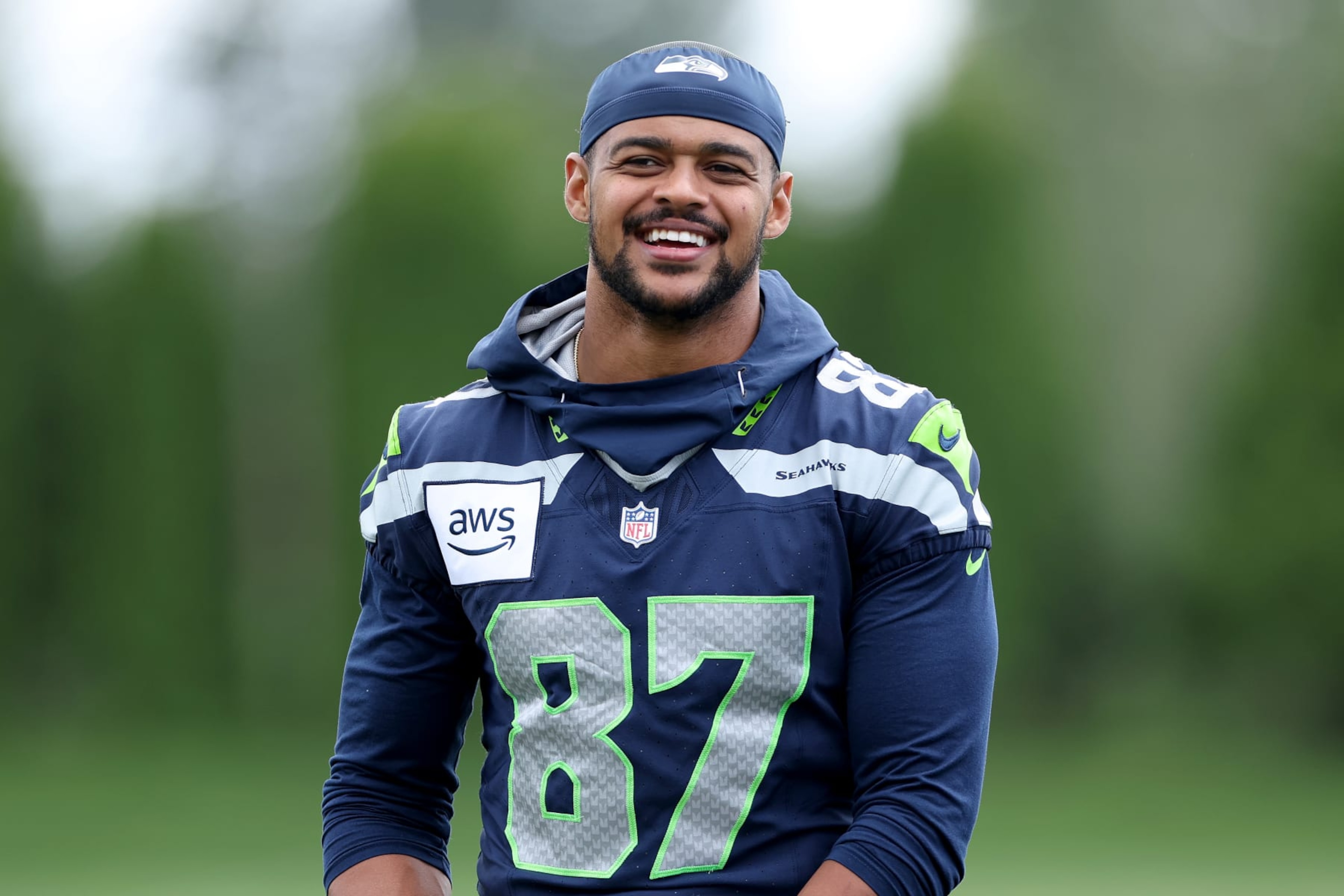 RENTON, WASHINGTON - JUNE 03: Noah Fant #87 of the Seattle Seahawks looks onduring practice at Virginia Mason Athletic Center on June 03, 2024 in Renton, Washington. (Photo by Steph Chambers/Getty Images) RENTON, WASHINGTON - JUNE 03: Noah Fant #87 of the Seattle Seahawks looks onduring practice at Virginia Mason Athletic Center on June 03, 2024 in Renton, Washington. (Photo by Steph Chambers/Getty Images)