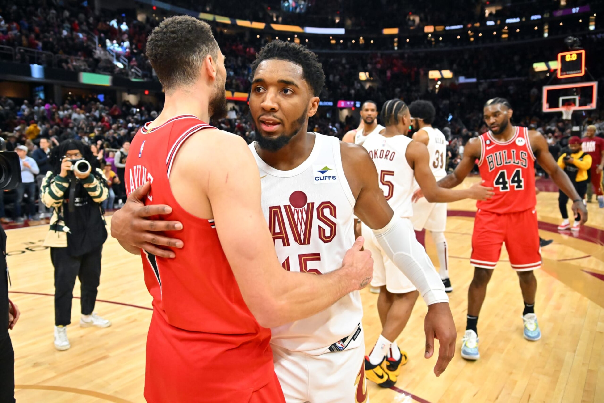 CLEVELAND, OHIO - FEBRUARY 11: Zach LaVine #8 of the Chicago Bulls embraces Donovan Mitchell #45 of the Cleveland Cavaliers after the game at Rocket Mortgage Fieldhouse on February 11, 2023 in Cleveland, Ohio. The Cavaliers defeated the Bulls 97-89. NOTE TO USER: User expressly acknowledges and agrees that, by downloading and or using this photograph, User is consenting to the terms and conditions of the Getty Images License Agreement. (Photo by Jason Miller/Getty Images) CLEVELAND, OHIO - FEBRUARY 11: Zach LaVine #8 of the Chicago Bulls embraces Donovan Mitchell #45 of the Cleveland Cavaliers after the game at Rocket Mortgage Fieldhouse on February 11, 2023 in Cleveland, Ohio. The Cavaliers defeated the Bulls 97-89. NOTE TO USER: User expressly acknowledges and agrees that, by downloading and or using this photograph, User is consenting to the terms and conditions of the Getty Images License Agreement. (Photo by Jason Miller/Getty Images)