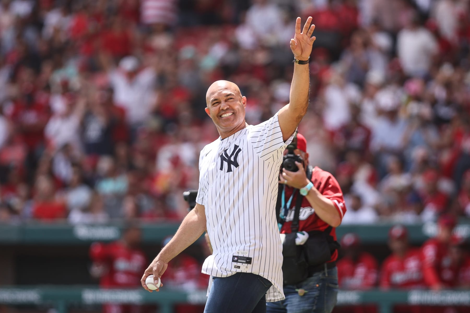 MEXICO CITY, MEXICO - MARCH 24: Hall of Fame player Mariano Rivera salutes the crowd prior to Spring Training Game One between Diablos Rojos and New York Yankees at Estadio Alfredo Harp Helu on March 24, 2024 in Mexico City, Mexico. (Photo by Manuel Velasquez/Getty Images)