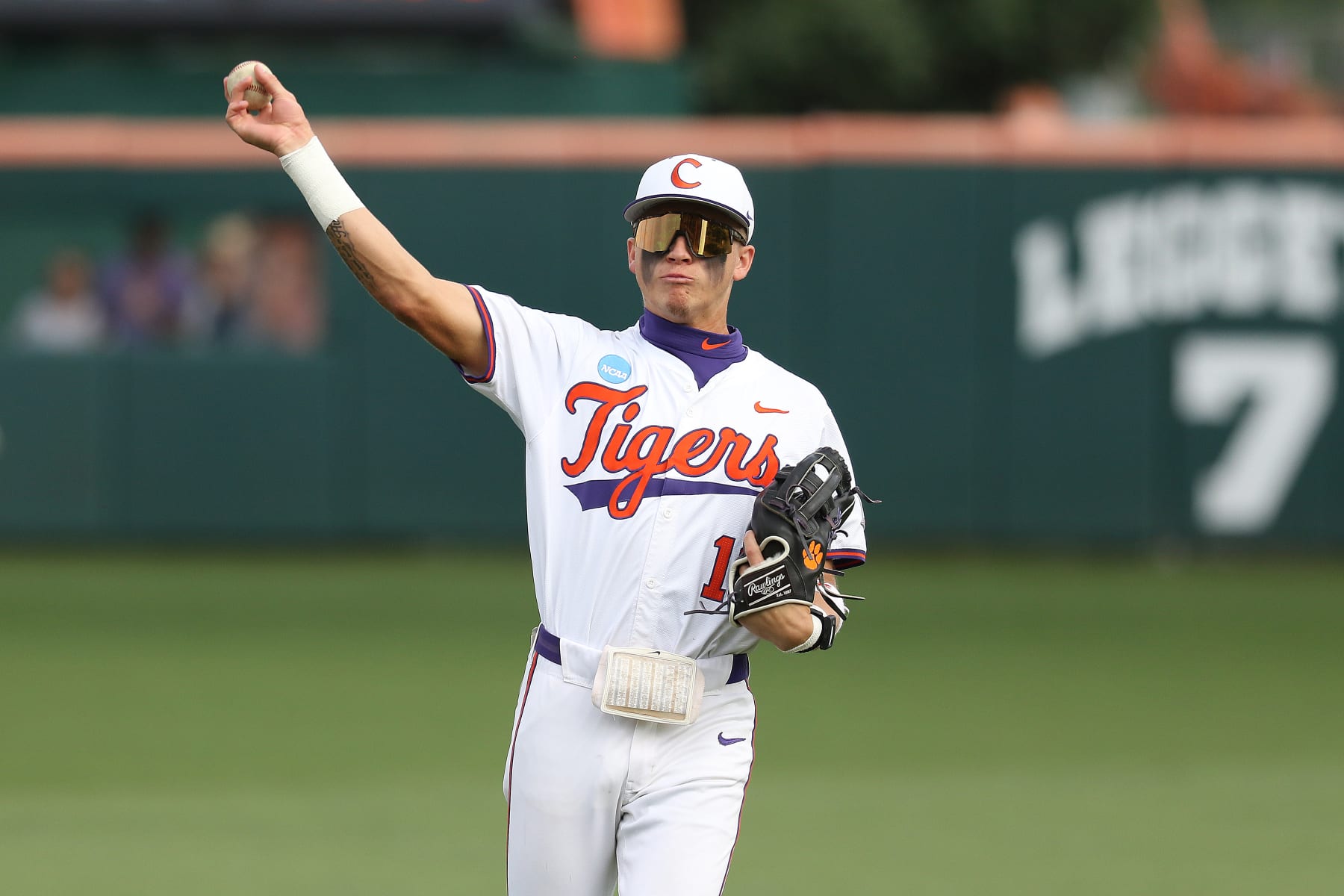 CLEMSON, SC - JUNE 02: Clemson Tigers out field Cam Cannarella (10) during the NCAA Division 1 Regional College Baseball game between the Coastal Carolina Chanticleers and the Clemson Tigers on June 2, 2024, at Doug Kingsmore Stadium in Clemson, S.C. (Photo by John Byrum/Icon Sportswire via Getty Images)