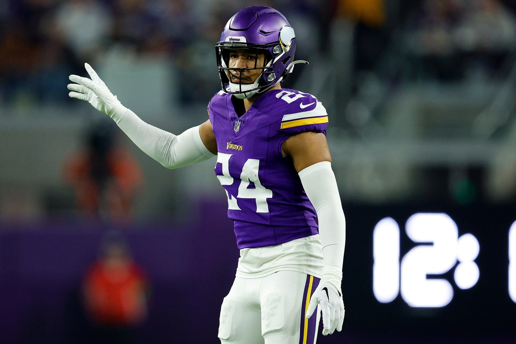 MINNEAPOLIS, MINNESOTA - DECEMBER 31: Camryn Bynum #24 of the Minnesota Vikings looks on against the Green Bay Packers in the first half at U.S. Bank Stadium on December 31, 2023 in Minneapolis, Minnesota. The Packers defeated the Vikings 33-10. (Photo by David Berding/Getty Images)