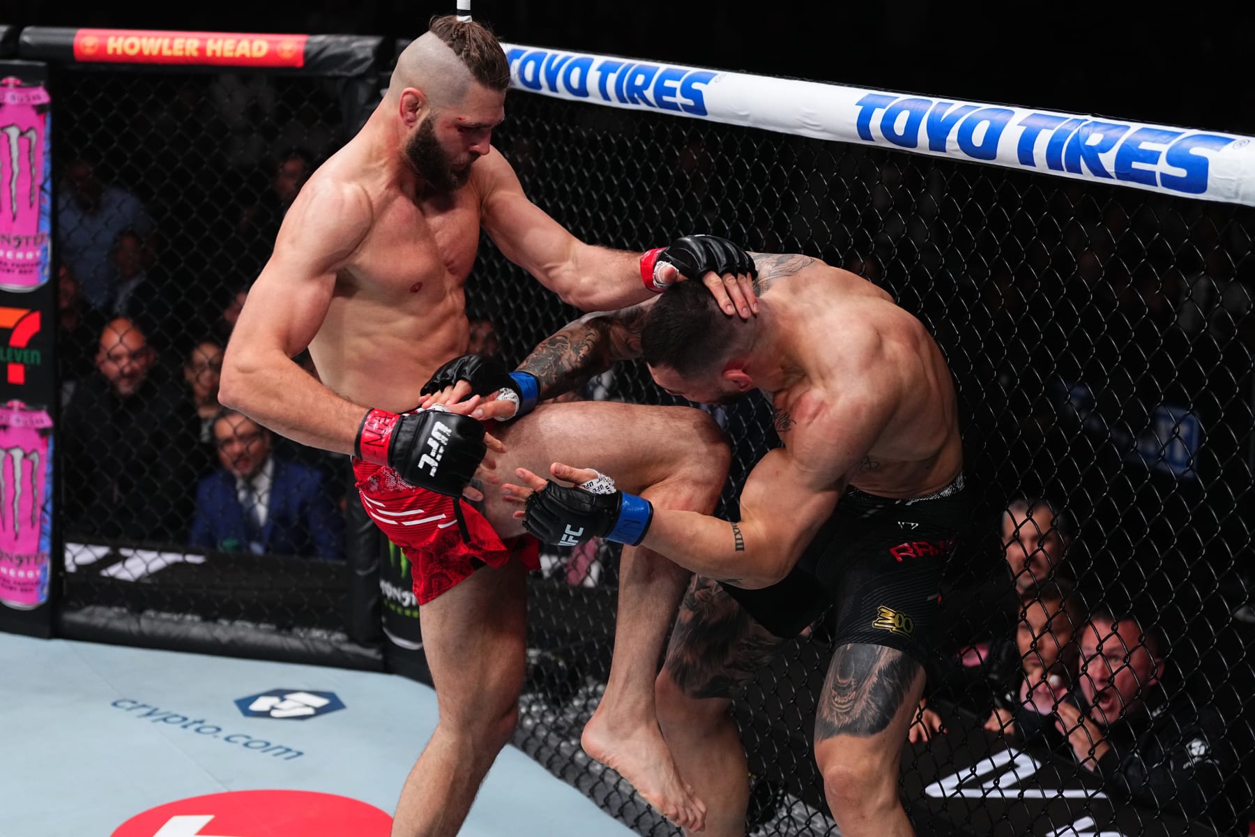 Alex Pereira vs. Jiri Prochazka 2: UFC 303 Head-to-Toe Breakdown