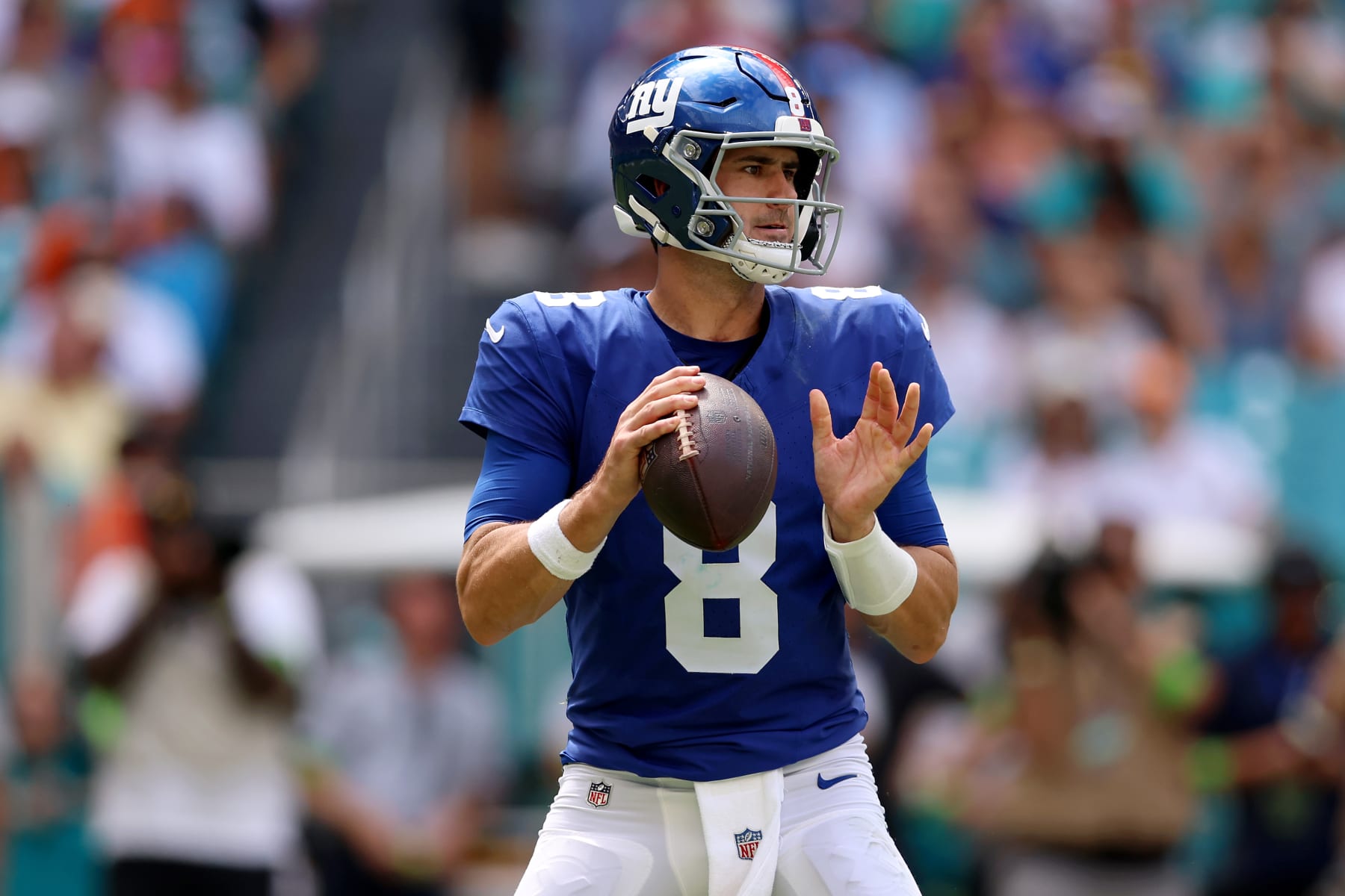 Ranking the NFL’s Worst QB Situations Ahead of 2024 Training Camp