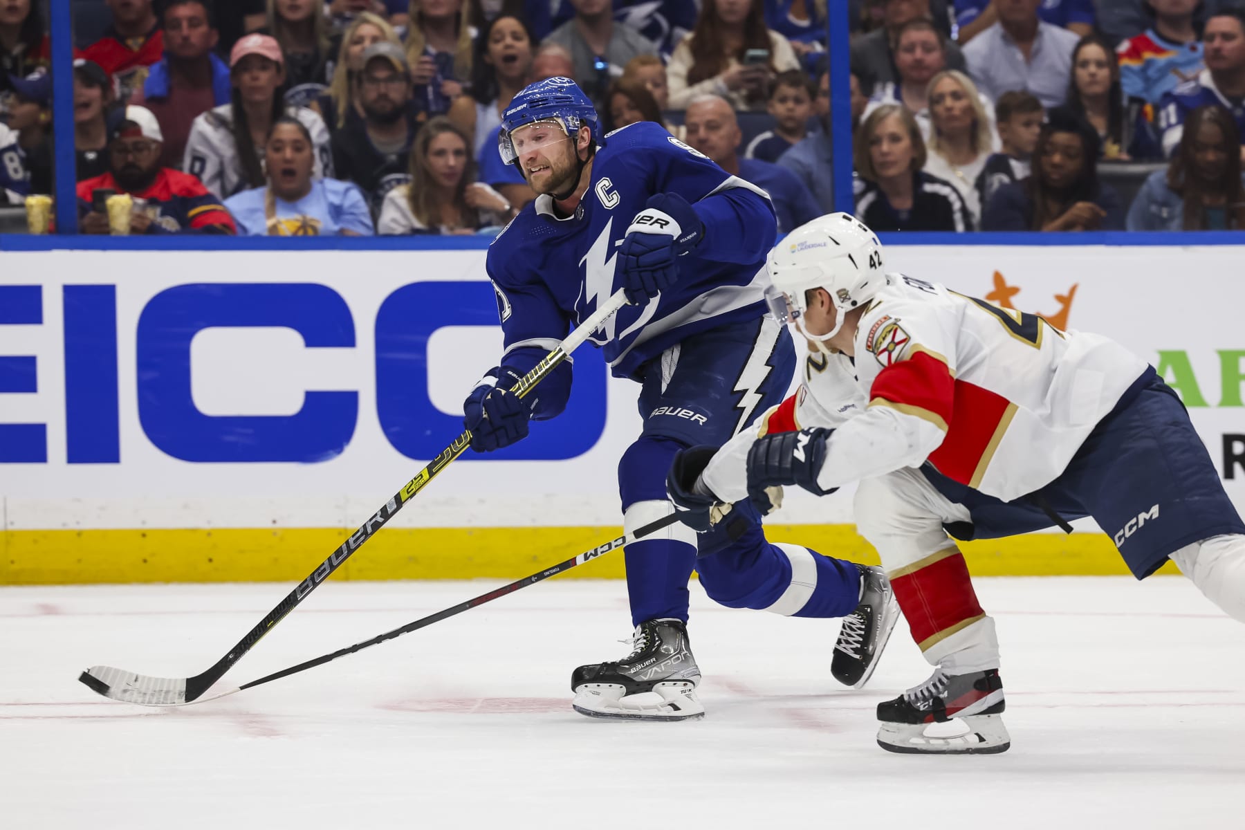 TAMPA, FL - APRIL 27: Steven Stamkos #91 of the Tampa Bay Lightning shoots against Gustav Forsling #42 of the Florida Panthers in Game Four of the First Round of the 2024 Stanley Cup Playoffs at Amalie Arena on April 27, 2024 in Tampa, Florida. (Photo by Mark LoMoglio/NHLI via Getty Images)