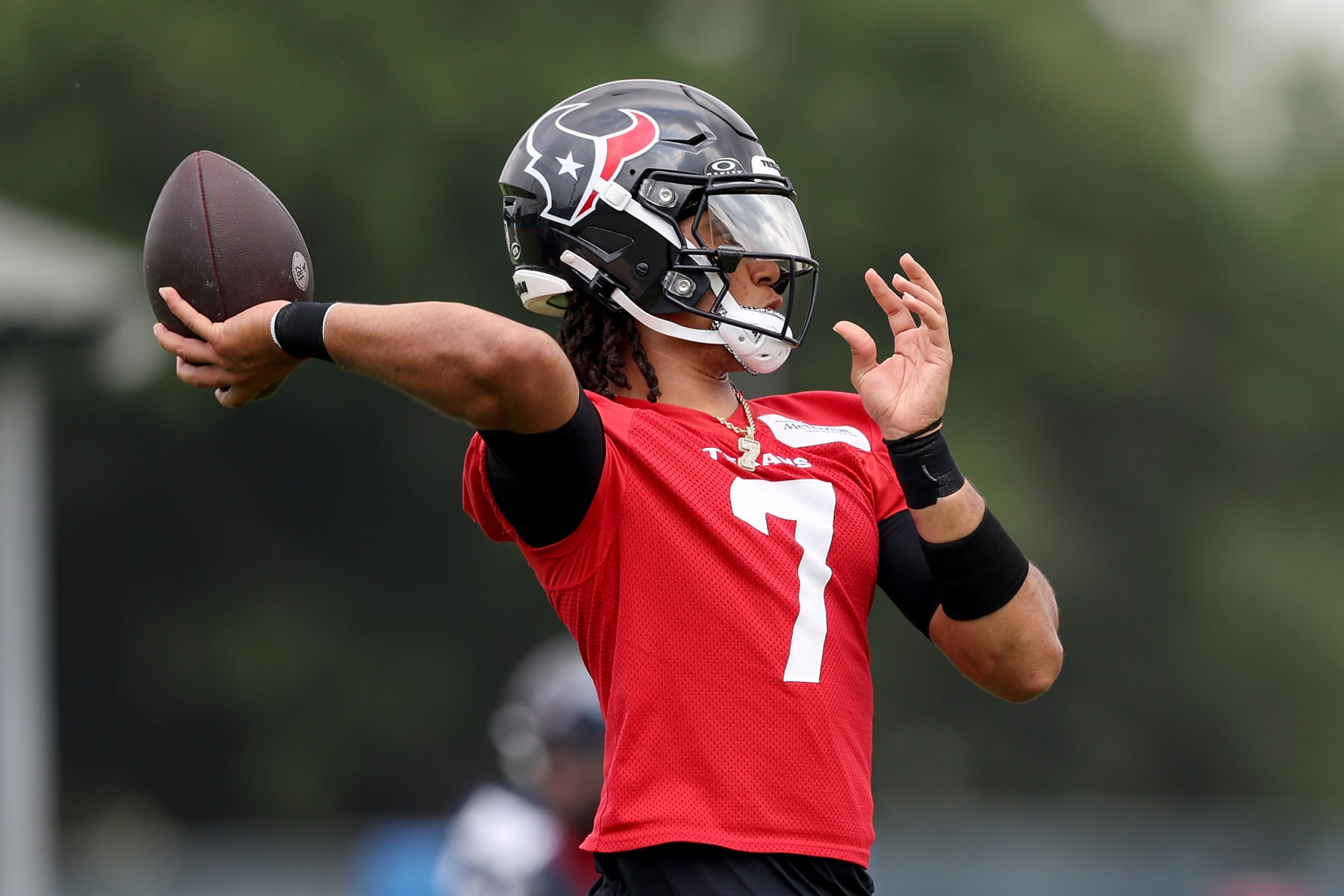 Texans’ Tank Dell: C.J. Stroud Can Compete with Patrick Mahomes to Be NFL’s Best QB