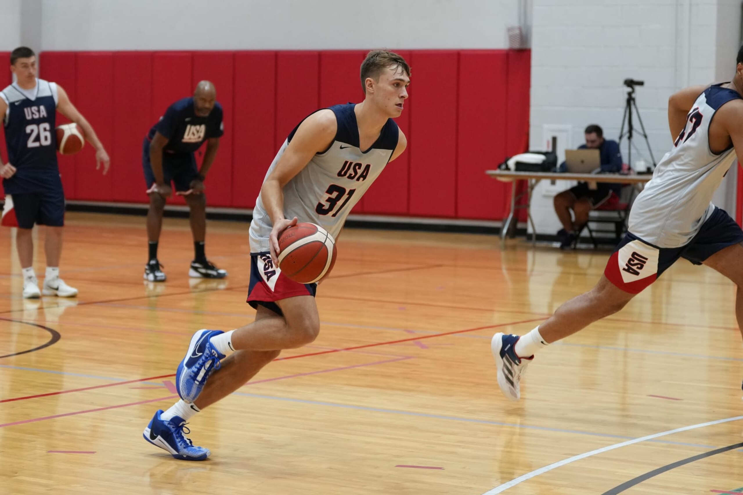 LAS VEGAS, NV - JULY 6: Cooper Flagg #31 of the USA Basketball Men's Select Team dribbles the ball during USAB Men's Training Camp in Las Vegas on July 06, 2024 in Las Vegas Nevada. NOTE TO USER: User expressly acknowledges and agrees that, by downloading and/or using this Photograph, user is consenting to the terms and conditions of the Getty Images License Agreement. Mandatory Copyright Notice: Copyright 2024 NBAE (Photo by Joe Amati/NBAE via Getty Images) LAS VEGAS, NV - JULY 6: Cooper Flagg #31 of the USA Basketball Men's Select Team dribbles the ball during USAB Men's Training Camp in Las Vegas on July 06, 2024 in Las Vegas Nevada. NOTE TO USER: User expressly acknowledges and agrees that, by downloading and/or using this Photograph, user is consenting to the terms and conditions of the Getty Images License Agreement. Mandatory Copyright Notice: Copyright 2024 NBAE (Photo by Joe Amati/NBAE via Getty Images)