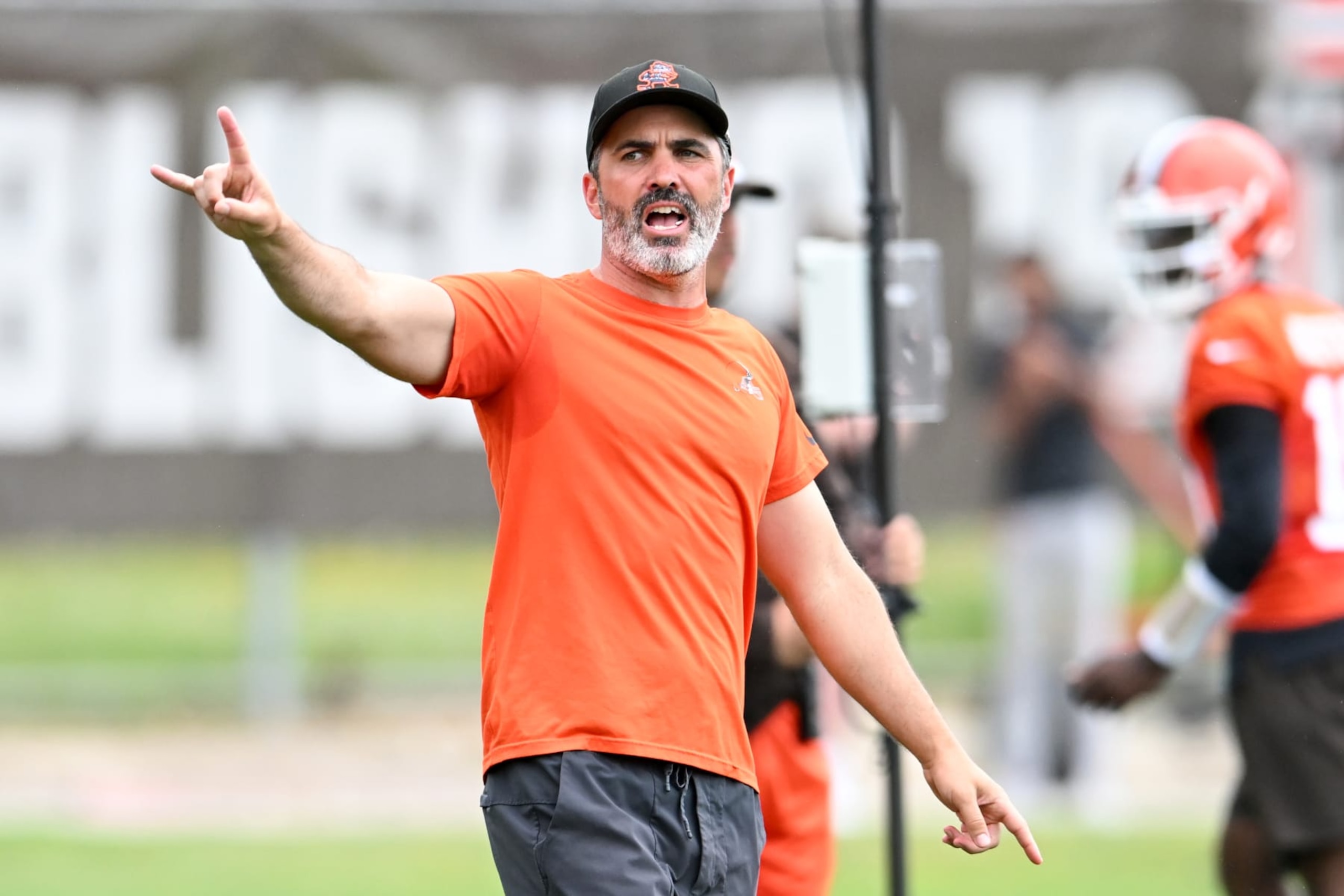 BEREA, OHIO - JUNE 05: Head coach Kevin Stefanski of the Cleveland Browns directs a drill during an OTA offseason workout at their CrossCountry Mortgage Campus on June 5, 2024 in Berea, Ohio. (Photo by Nick Cammett/Getty Images)