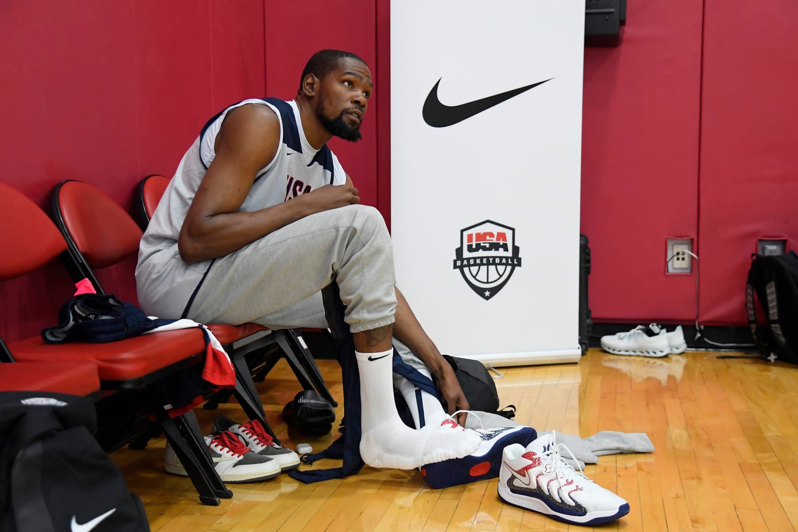 LAS VEGAS, NV - JULY 6: Kevin Durant #7 of the USA Basketball Men's Team looks on during USAB Men's Training Camp in Las Vegas on July 06, 2024 in Las Vegas Nevada. NOTE TO USER: User expressly acknowledges and agrees that, by downloading and/or using this Photograph, user is consenting to the terms and conditions of the Getty Images License Agreement. Mandatory Copyright Notice: Copyright 2024 NBAE (Photo by Brian Babineau/NBAE via Getty Images)