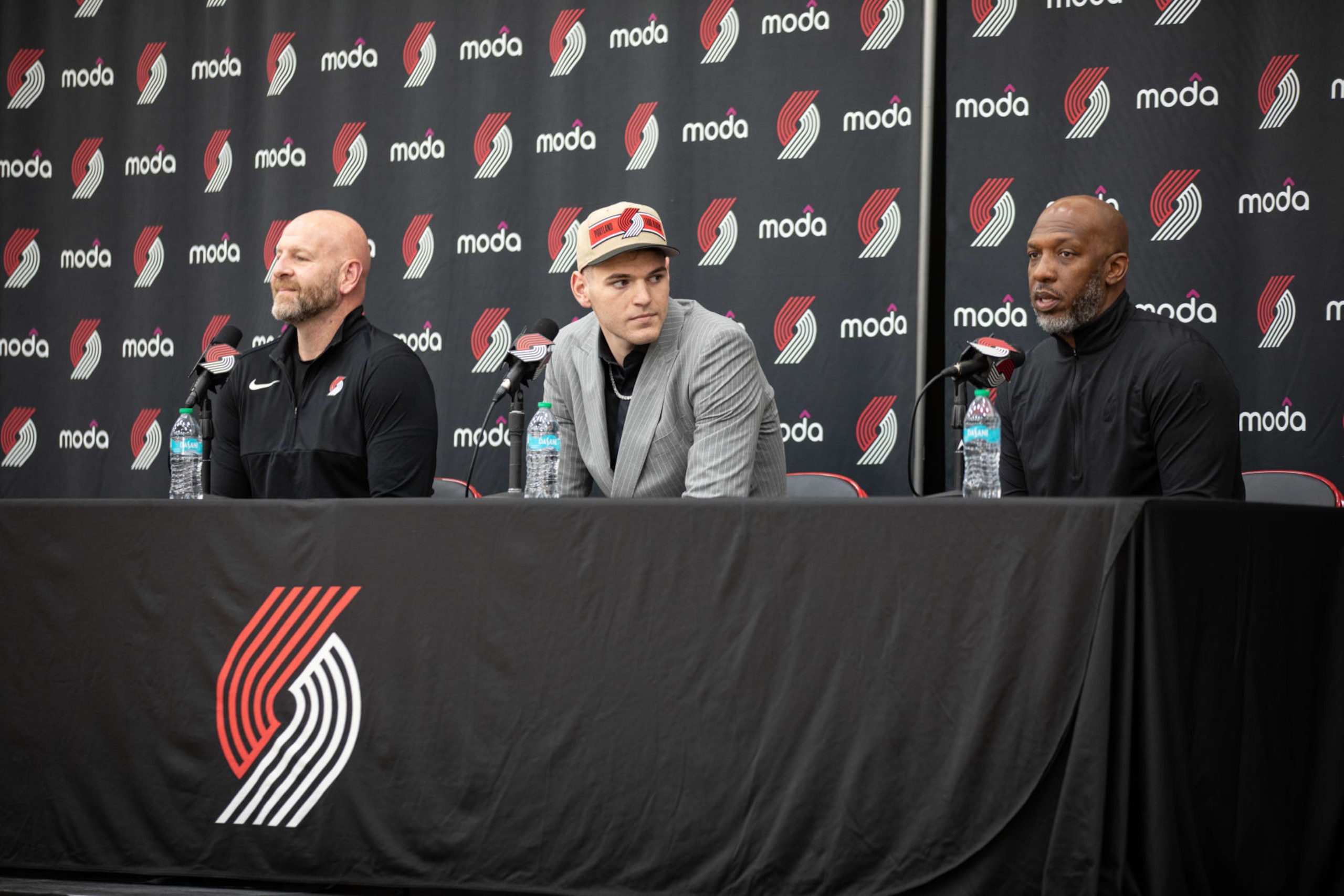 Joe Cronin, Donovan Clingan and Chauncey Billups Joe Cronin, Donovan Clingan and Chauncey Billups
