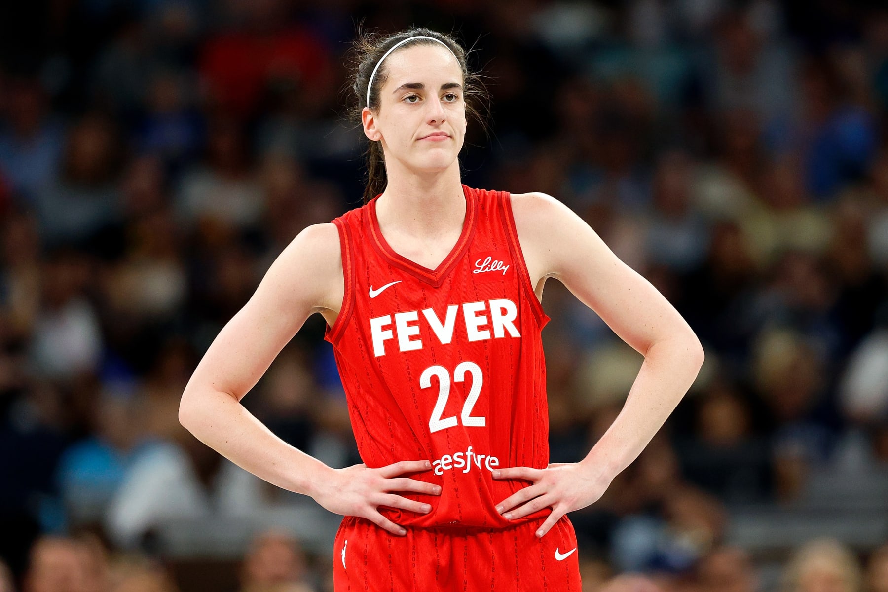 Caitlin Clark’s Clutch 4th Quarter Praised by WNBA Fans as Fever Rally to Beat Lynx