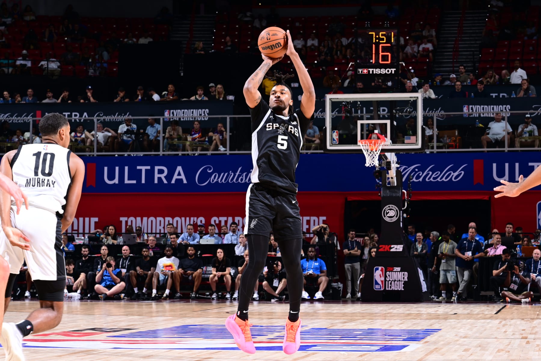 LAS VEGAS, NV - JULY 13: Stephon Castle #5 of the San Antonio Spurs shoots the ball during the game against the Portland Trail Blazers on July 13, 2024 at the Thomas & Mack Center in Las Vegas, Nevada. NOTE TO USER: User expressly acknowledges and agrees that, by downloading and or using this photograph, User is consenting to the terms and conditions of the Getty Images License Agreement. Mandatory Copyright Notice: Copyright 2024 NBAE (Photo by Adam Hagy/NBAE via Getty Images)