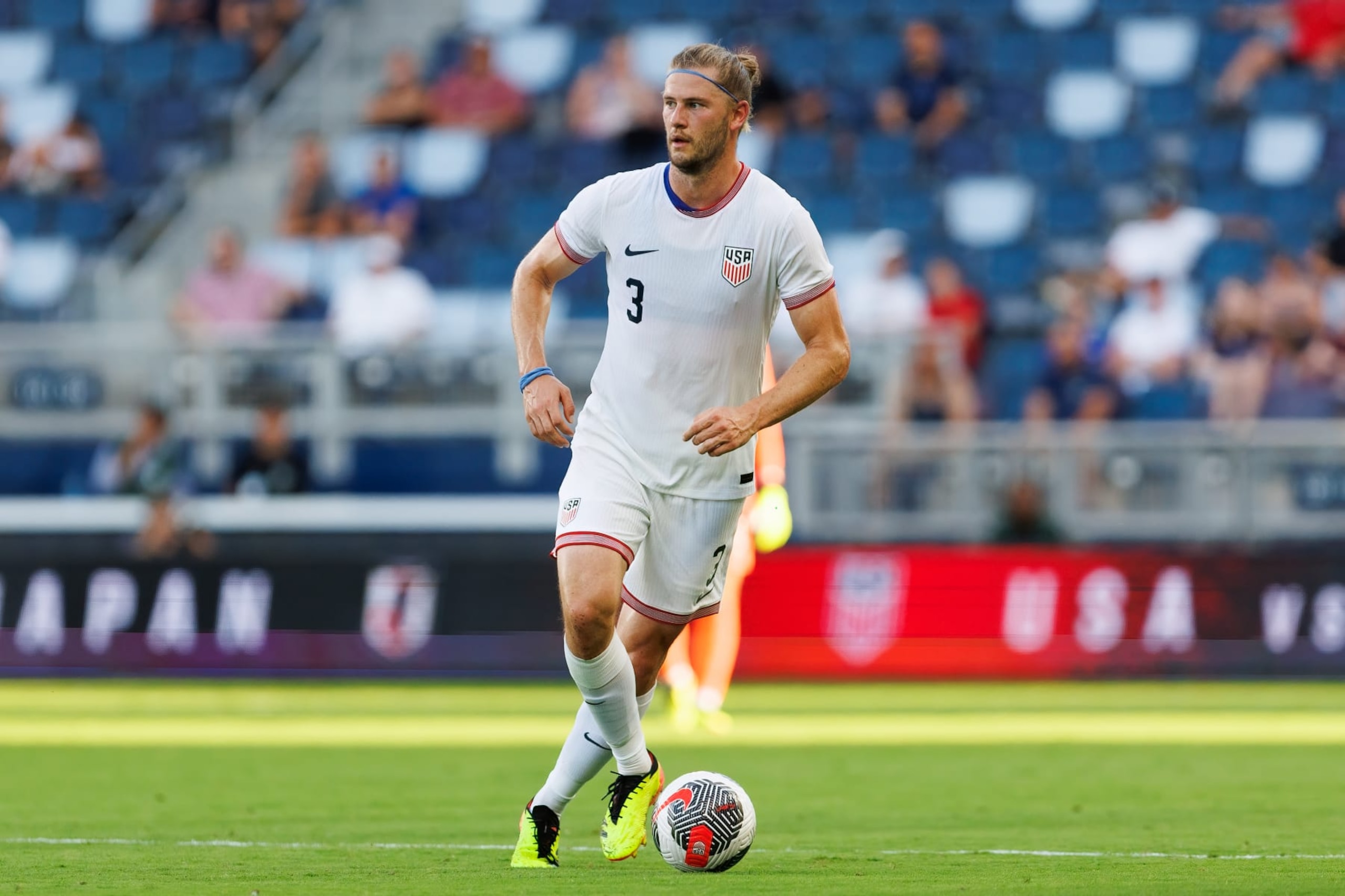 KANSAS CITY, KANSAS - JUNE 11: Walker Zimmerman #3 of the United States U23 looks for a pass during an under 23 game between Japan and USMNT at Children's Mercy Park on June 11, 2024 in Kansas City, Kansas. (Photo by Andrea Vilchez/ISI Photos/USSF/Getty Images for USSF)