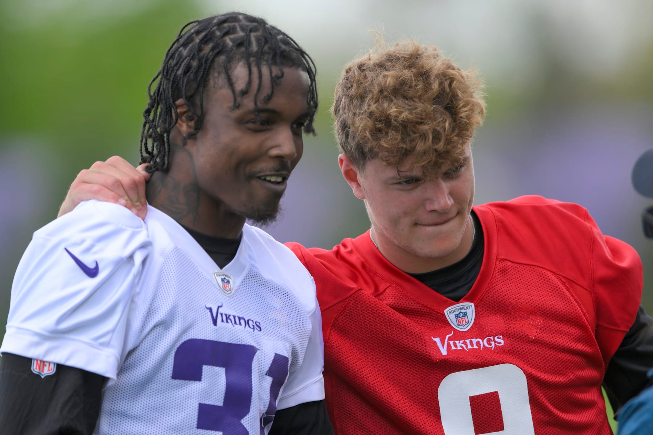 EAGAN, MN - MAY 10: Minnesota Vikings quarterback J.J. McCarthy (9) puts his arm around Minnesota Vikings cornerback Khyree Jackson (31) during Minnesota Vikings Rookie Camp on May 10, 2024, at TCO Performance Center in Eagan, MN.(Photo by Nick Wosika/Icon Sportswire via Getty Images)