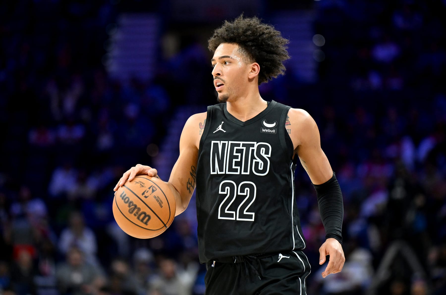 PHILADELPHIA, PENNSYLVANIA - APRIL 14: Jalen Wilson #22 of the Brooklyn Nets handles the ball against the Philadelphia 76ers at the Wells Fargo Center on April 14, 2024 in Philadelphia, Pennsylvania.  NOTE TO USER: User expressly acknowledges and agrees that, by downloading and or using this photograph, User is consenting to the terms and conditions of the Getty Images License Agreement. (Photo by G Fiume/Getty Images)