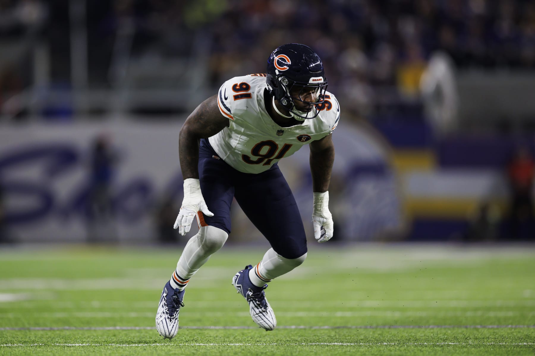 MINNEAPOLIS, MINNESOTA - NOVEMBER 27: Yannick Ngakoue #91 of the Chicago Bears runs around the edge during an NFL football game against the Minnesota Vikings at U.S. Bank Stadium on November 27, 2023 in Minneapolis, Minnesota. (Photo by Ryan Kang/Getty Images)