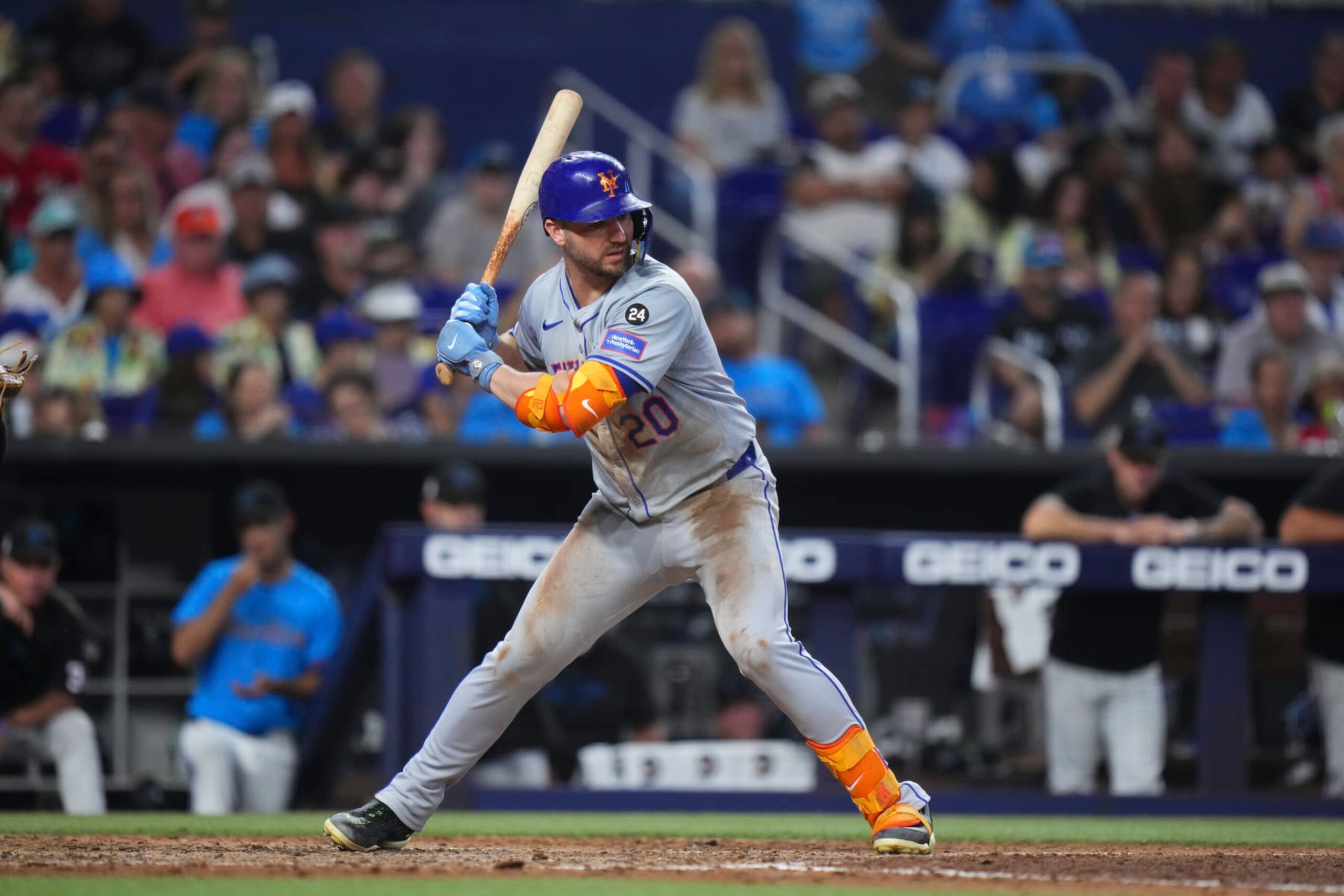 MIAMI, FLORIDA - JULY 21: Pete Alonso #20 of the New York Mets at bat during a game against the Miami Marlins at loanDepot park on July 21, 2024 in Miami, Florida. (Photo by Rich Storry/Getty Images)