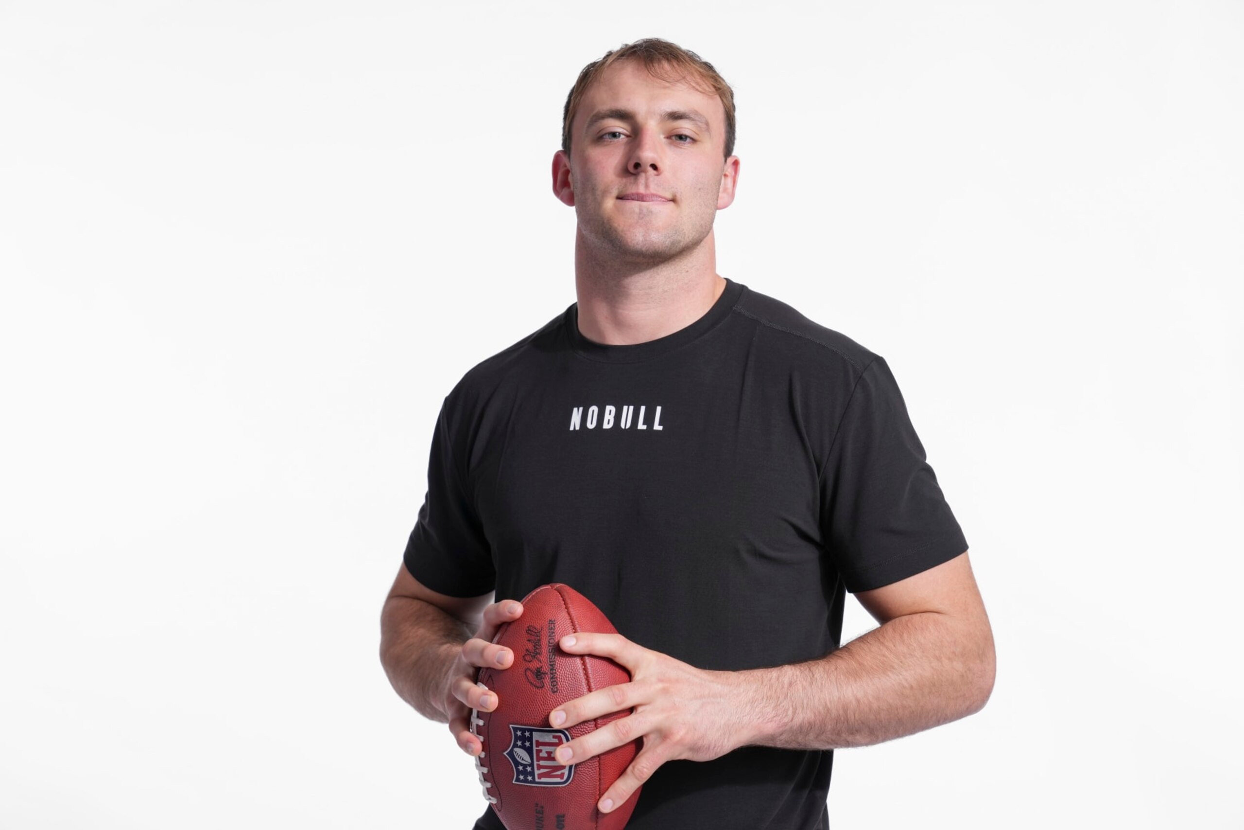 INDIANAPOLIS, INDIANA - MARCH 02: Brock Bowers #TE04 of Georgia poses for portraits at the Indiana Convention Center on March 2, 2024 in Indianapolis, Indiana. (Photo by Todd Rosenberg/Getty Images)
