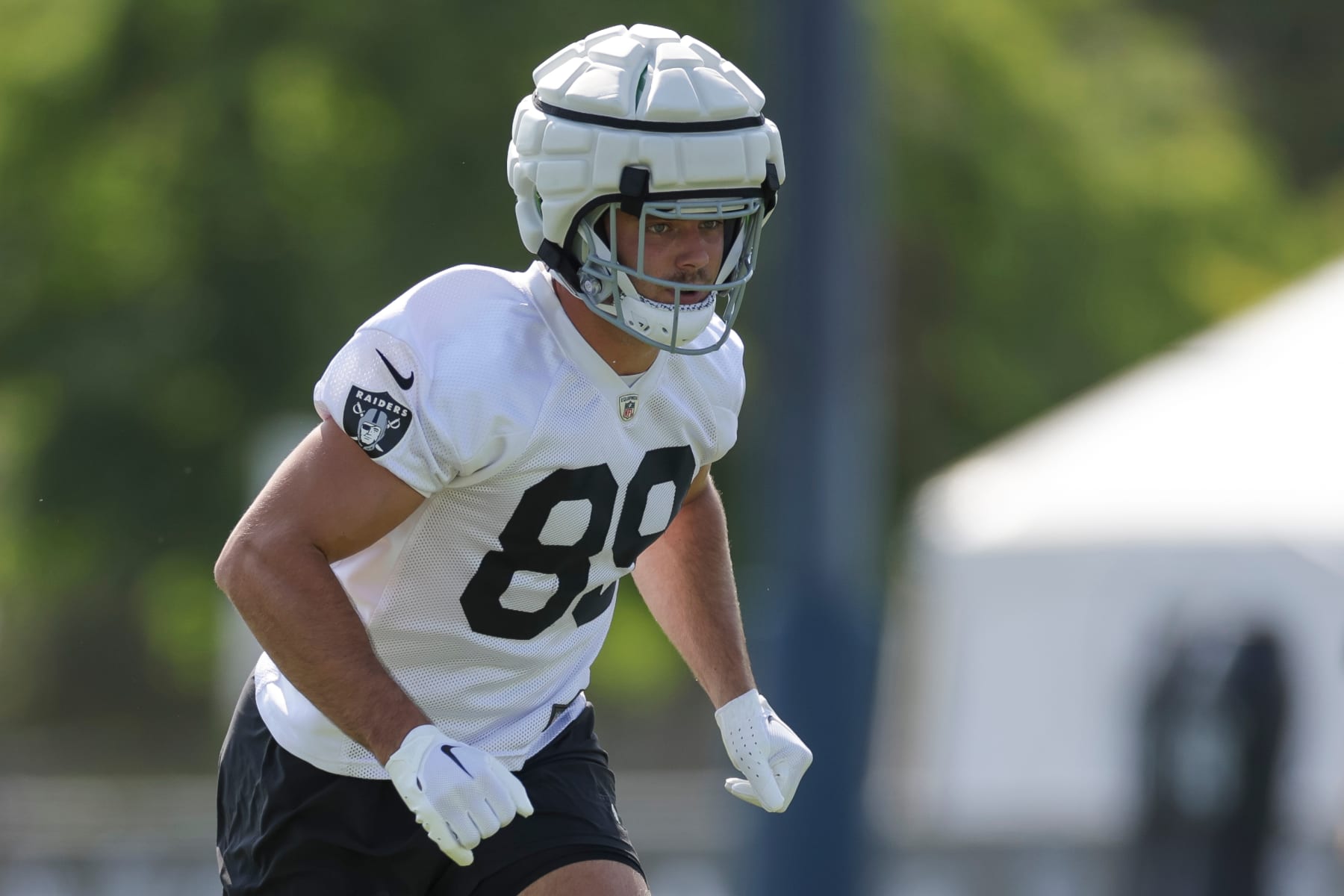 Raiders TE Brock Bowers