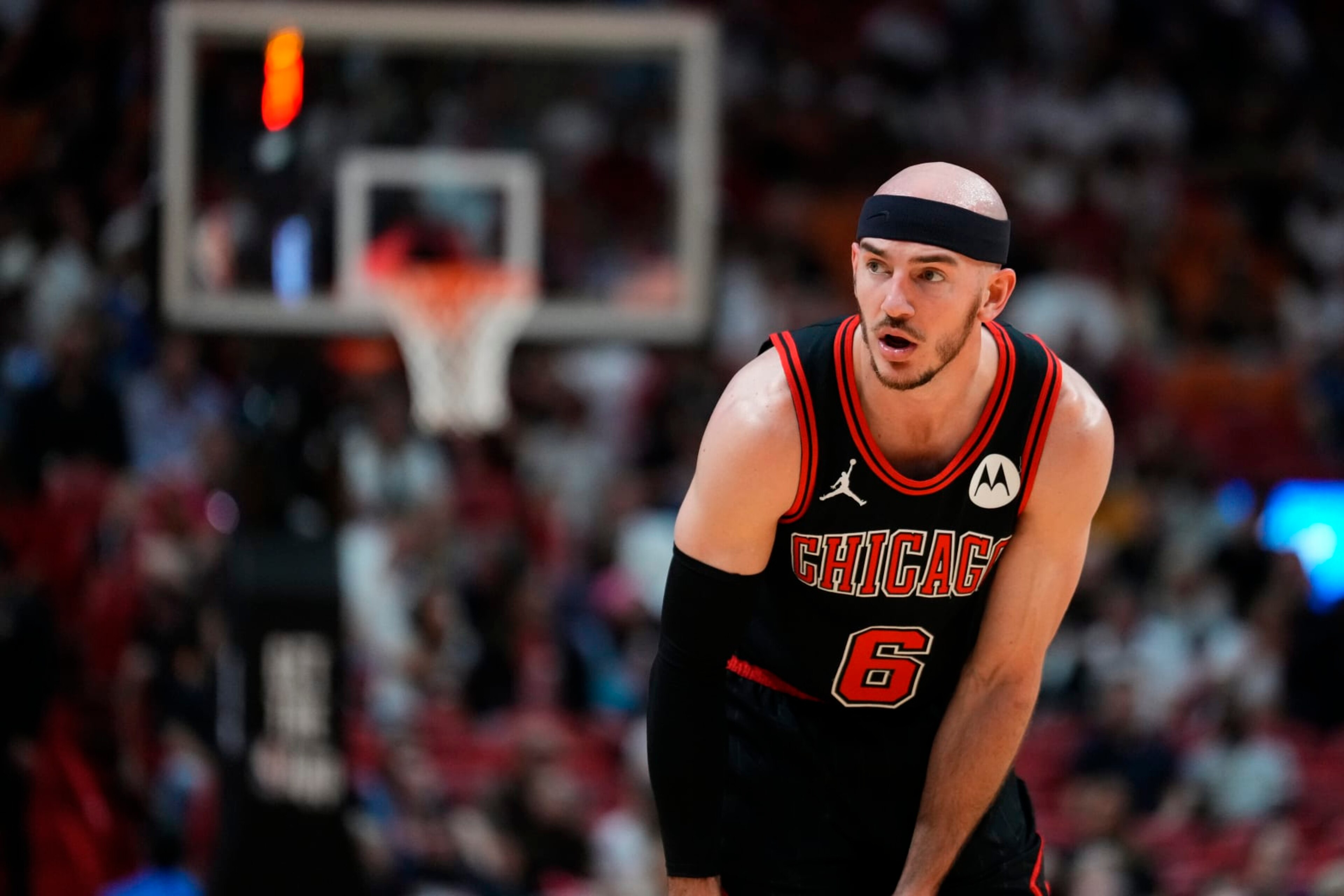 MIAMI, FLORIDA - APRIL 19: Alex Caruso #6 of the Chicago Bulls looks on against the Miami Heat in the first quarter during the Play-In Tournament at Kaseya Center on April 19, 2024 in Miami, Florida. NOTE TO USER: User expressly acknowledges and agrees that, by downloading and or using this photograph, User is consenting to the terms and conditions of the Getty Images License Agreement. (Photo by Rich Storry/Getty Images) MIAMI, FLORIDA - APRIL 19: Alex Caruso #6 of the Chicago Bulls looks on against the Miami Heat in the first quarter during the Play-In Tournament at Kaseya Center on April 19, 2024 in Miami, Florida. NOTE TO USER: User expressly acknowledges and agrees that, by downloading and or using this photograph, User is consenting to the terms and conditions of the Getty Images License Agreement. (Photo by Rich Storry/Getty Images)