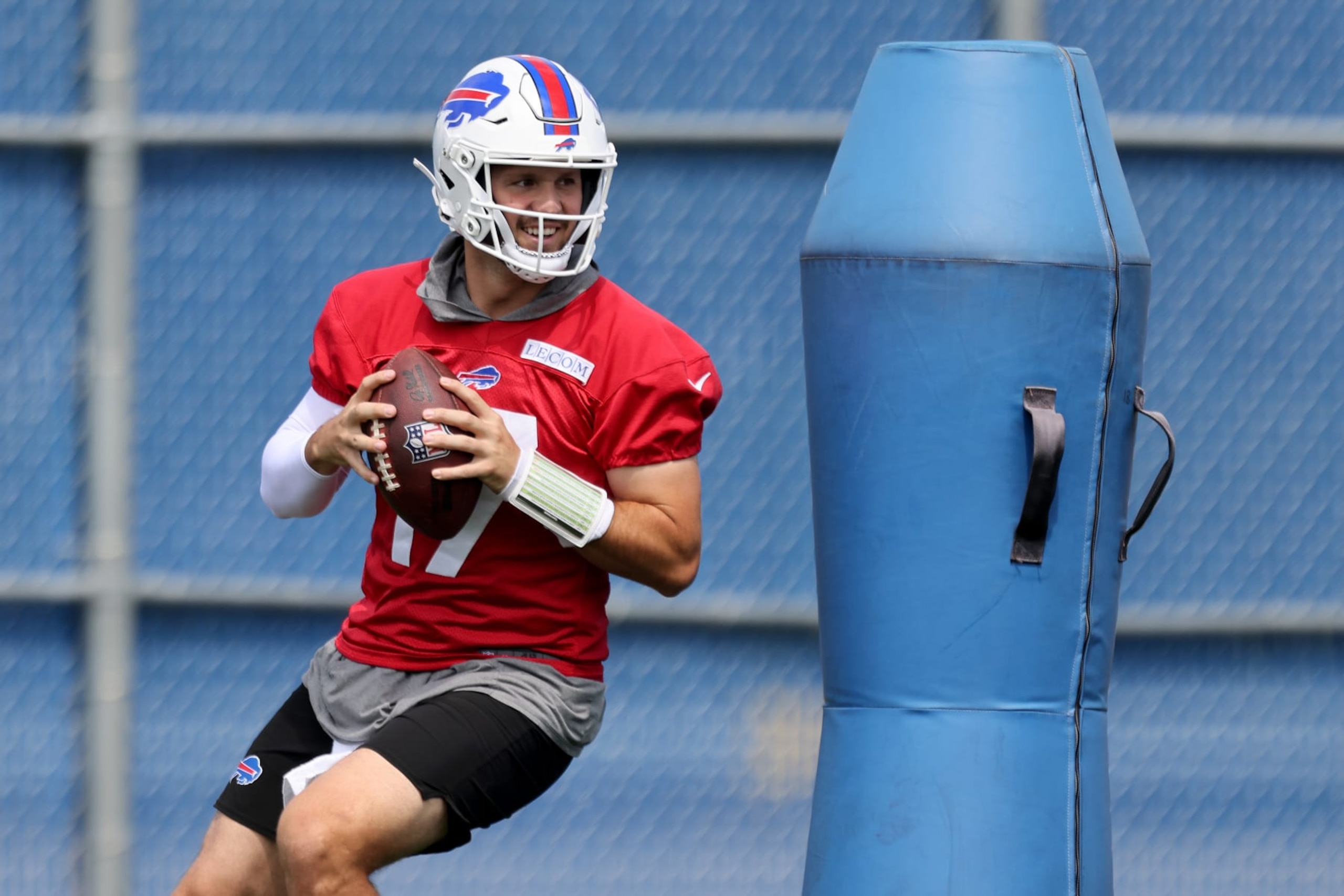 ORCHARD PARK, NEW YORK - JUNE 13: Josh Allen #17 of the Buffalo Bills participates during Buffalo Bills mandatory mini camp on June 13, 2024 in Orchard Park, New York. (Photo by Bryan Bennett/Getty Images) ORCHARD PARK, NEW YORK - JUNE 13: Josh Allen #17 of the Buffalo Bills participates during Buffalo Bills mandatory mini camp on June 13, 2024 in Orchard Park, New York. (Photo by Bryan Bennett/Getty Images)