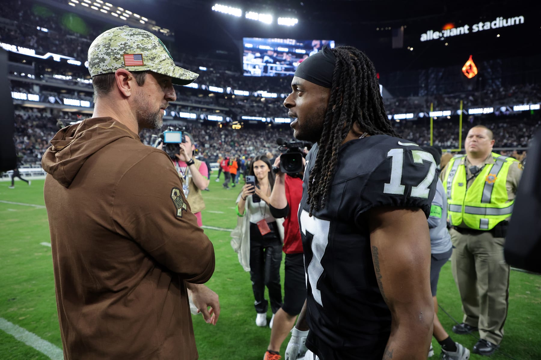 Aaron Rodgers, left, and Davante Adams.
