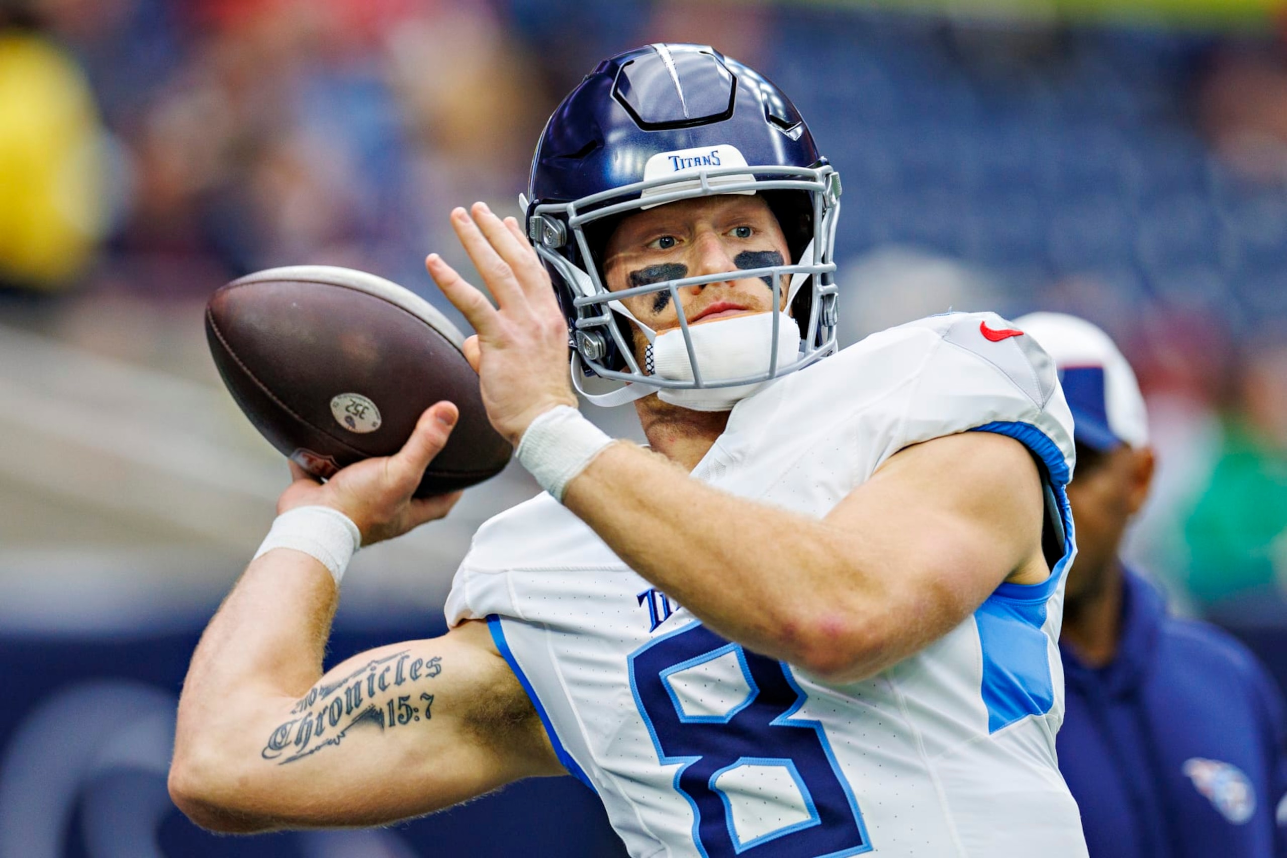 HOUSTON, TEXAS - DECEMBER 31: Will Levis #8 of the Tennessee Titans warms up before the game against the Houston Texans at NRG Stadium on December 31, 2023 in Houston, Texas. The Texans defeated the Titans 26-3. (Photo by Wesley Hitt/Getty Images) HOUSTON, TEXAS - DECEMBER 31: Will Levis #8 of the Tennessee Titans warms up before the game against the Houston Texans at NRG Stadium on December 31, 2023 in Houston, Texas. The Texans defeated the Titans 26-3. (Photo by Wesley Hitt/Getty Images)
