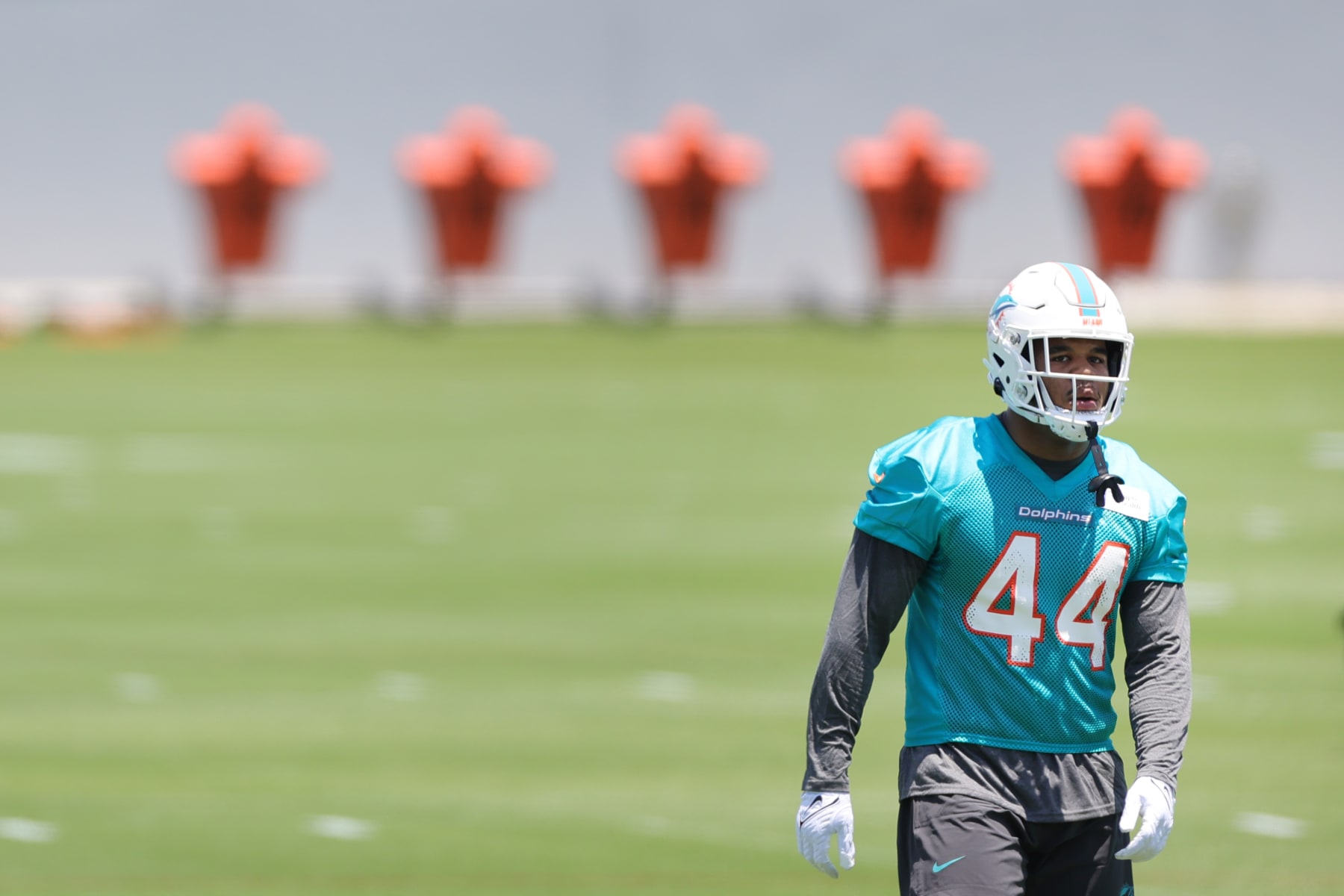MIAMI GARDENS, FLORIDA - MAY 10: Chop Robinson #44 of the Miami Dolphins participates in rookie minicamp on May 10, 2024 in Miami Gardens, Florida. (Photo by Carmen Mandato/Getty Images)