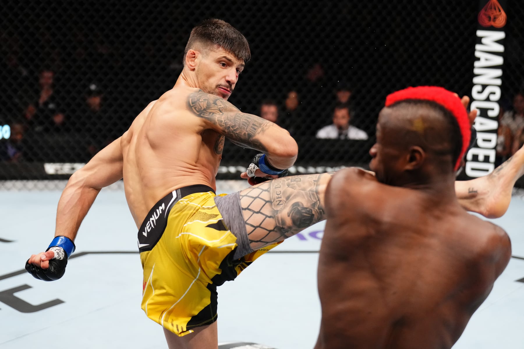 Joel Alvarez kicks Marc Diakiese