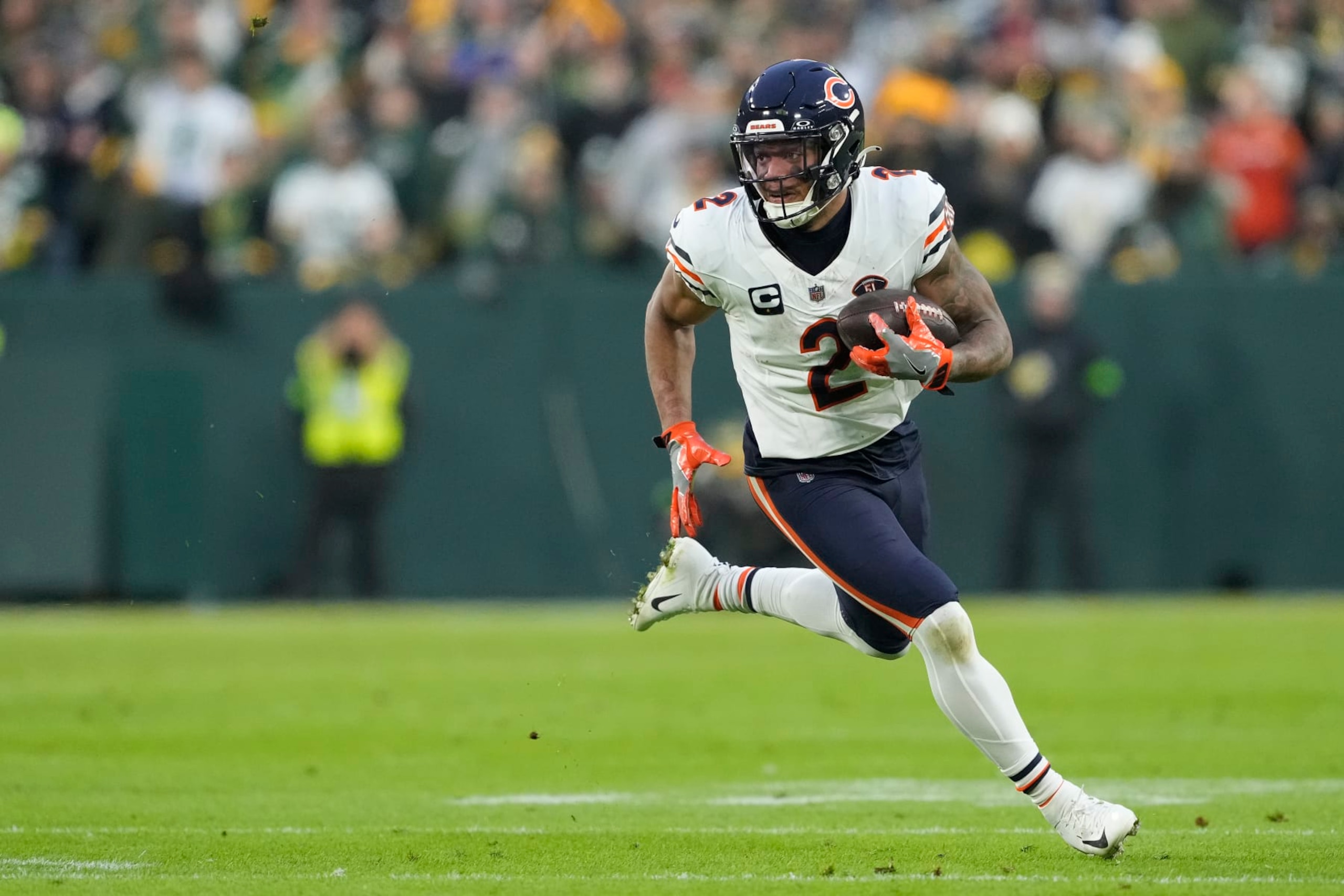 Bears WR D.J. Moore
