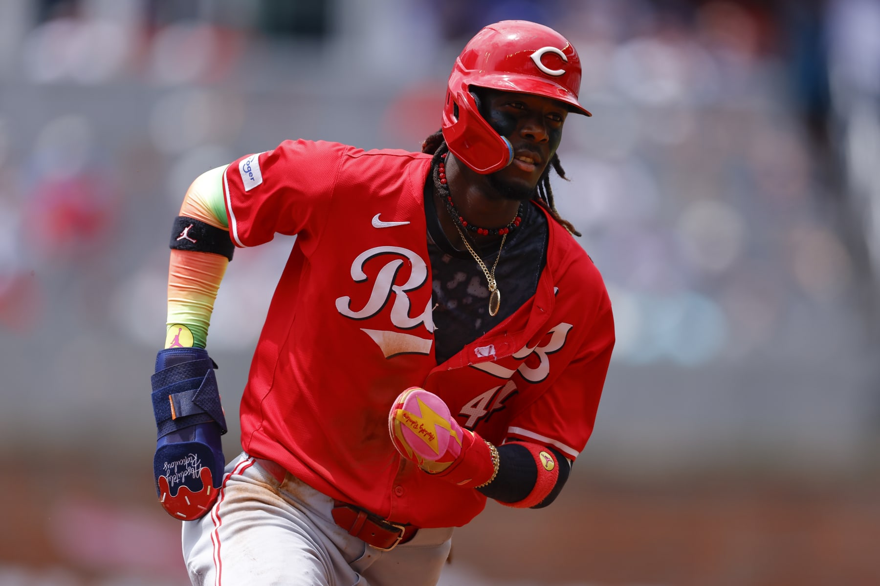 ATLANTA, GEORGIA - JULY 24: Elly De La Cruz #44 of the Cincinnati Reds rounds third on his way to score during the first inning against the Atlanta Braves in game one of a split double header at Truist Park on July 24, 2024 in Atlanta, Georgia. (Photo by Todd Kirkland/Getty Images)