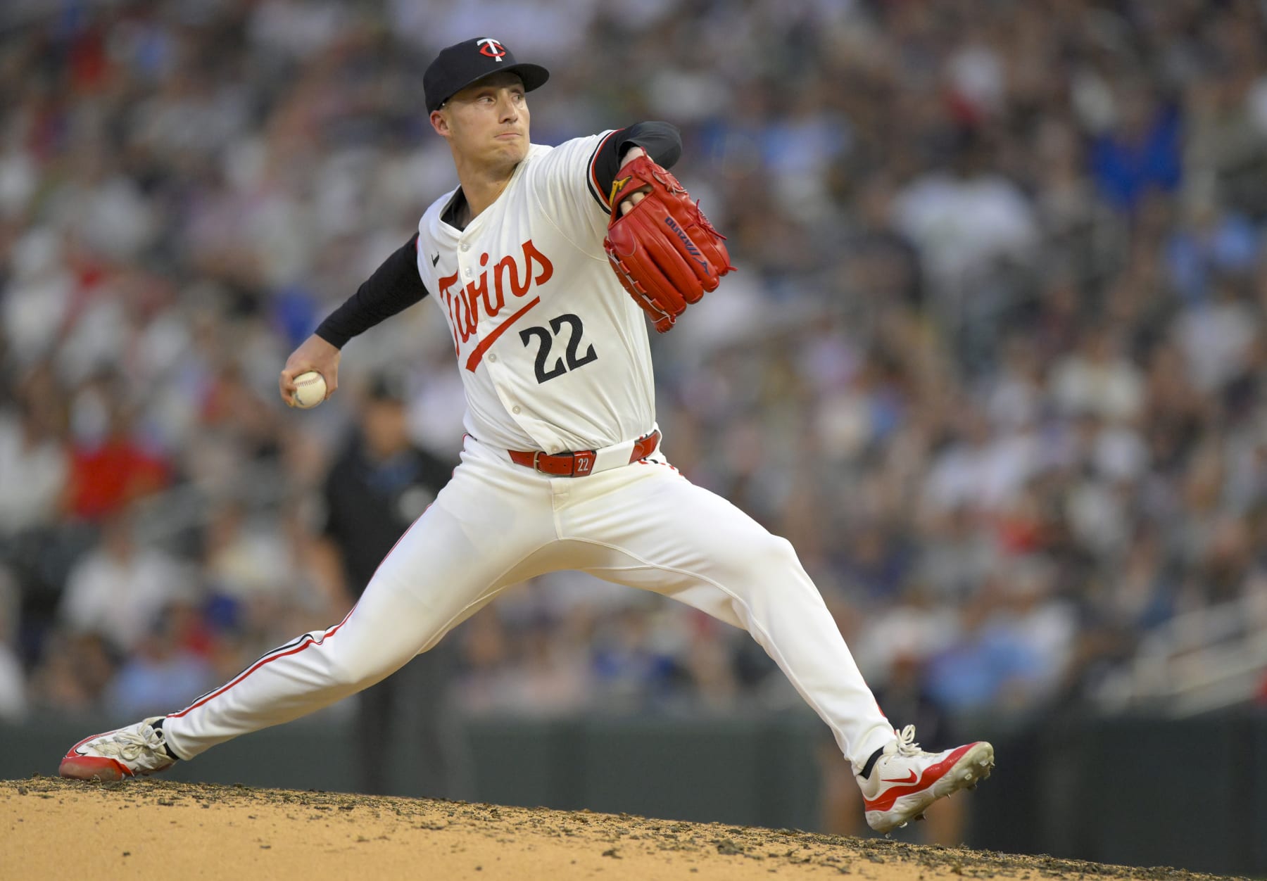 MINNEAPOLIS, MN - AUGUST 03: Minnesota Twins relief pitcher Griffin Jax (22) delivers a pitch during the eighth inning of a MLB game between the Minnesota Twins and Chicago White Sox on August 3, 2024, at Target Field in Minneapolis, MN. (Photo by Nick Wosika/Icon Sportswire via Getty Images)