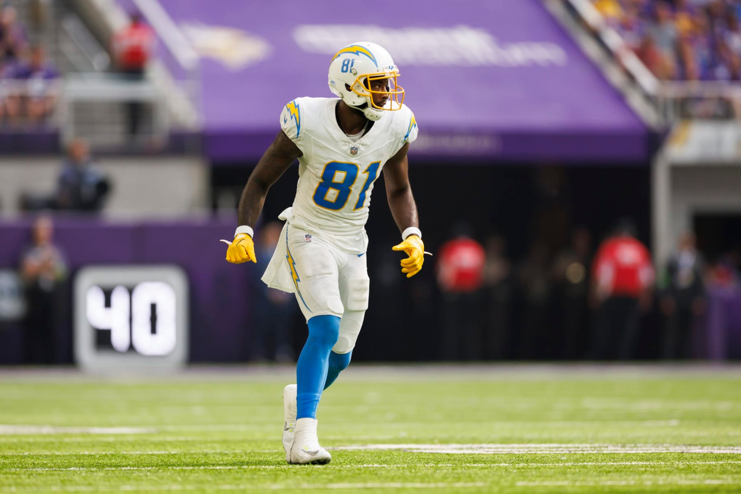 MINNEAPOLIS, MINNESOTA - SEPTEMBER 24: Mike Williams #81 of the Los Angeles Chargers runs a route during an NFL football game against the Minnesota Vikings at U.S. Bank Stadium on September 24, 2023 in Minneapolis, Minnesota. (Photo by Ryan Kang/Getty Images) MINNEAPOLIS, MINNESOTA - SEPTEMBER 24: Mike Williams #81 of the Los Angeles Chargers runs a route during an NFL football game against the Minnesota Vikings at U.S. Bank Stadium on September 24, 2023 in Minneapolis, Minnesota. (Photo by Ryan Kang/Getty Images)
