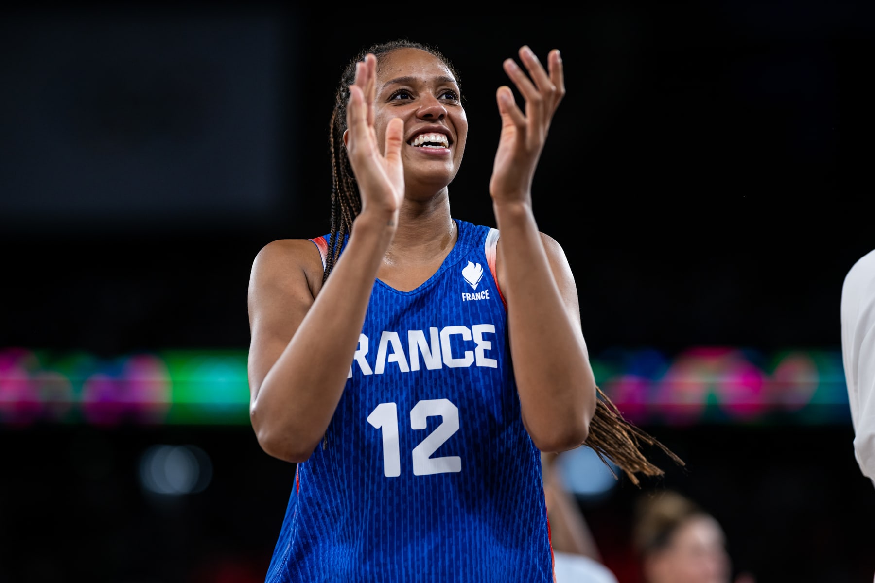 PARIS, FRANCE - AUGUST 07: Iliana Rupert of France celebrates victory after women´s quarterfinal match between Germany and France on day twelve of the Olympic Games Paris 2024 at Bercy Arena on August 07, 2024 in Paris, France. (Photo by Marvin Ibo Guengoer - GES Sportfoto/Getty Images)