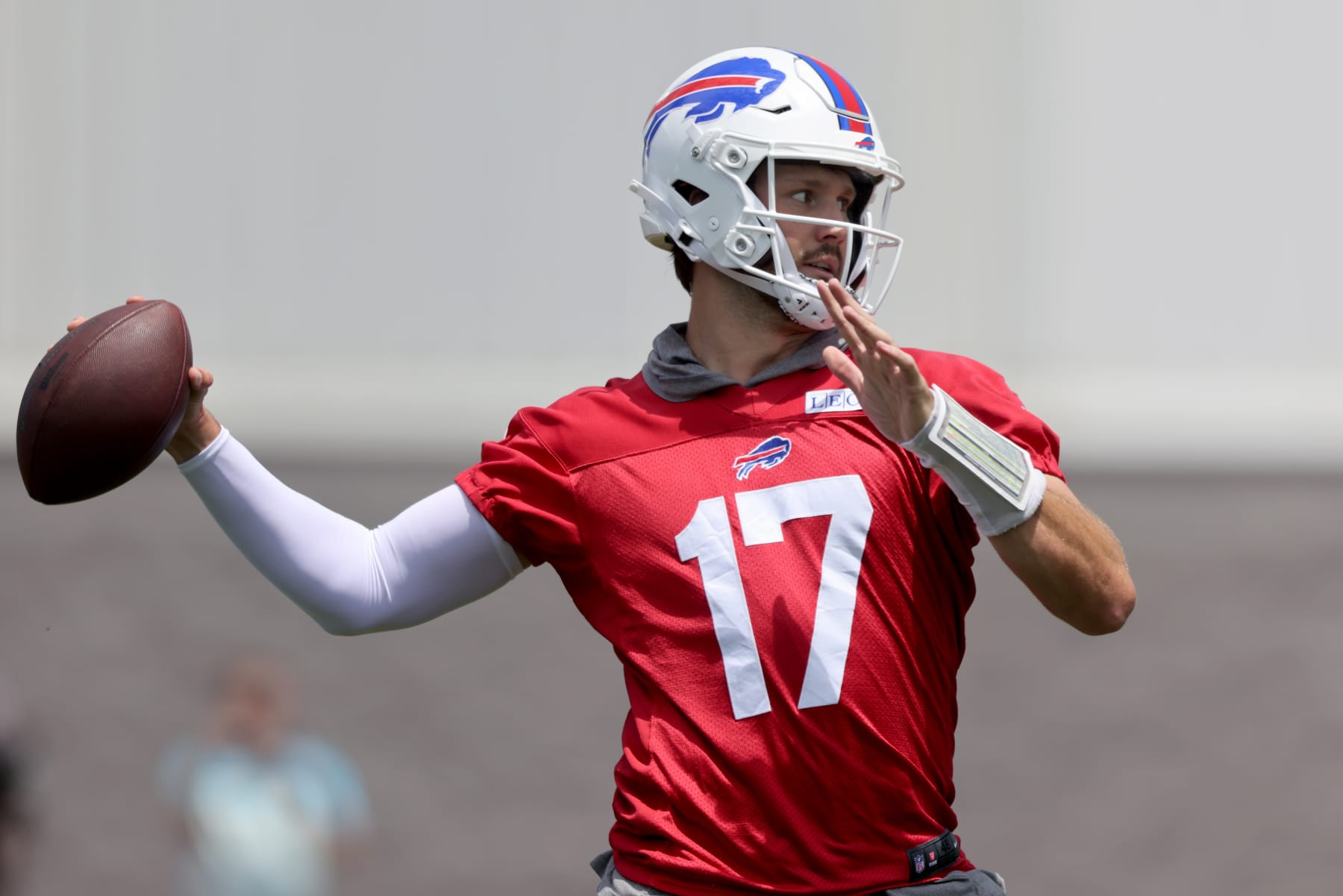 ORCHARD PARK, NEW YORK - JUNE 12: Josh Allen #17 of the Buffalo Bills passes during the Buffalo Bills mandatory minicamp on June 12, 2024 in Orchard Park, New York. (Photo by Bryan Bennett/Getty Images)